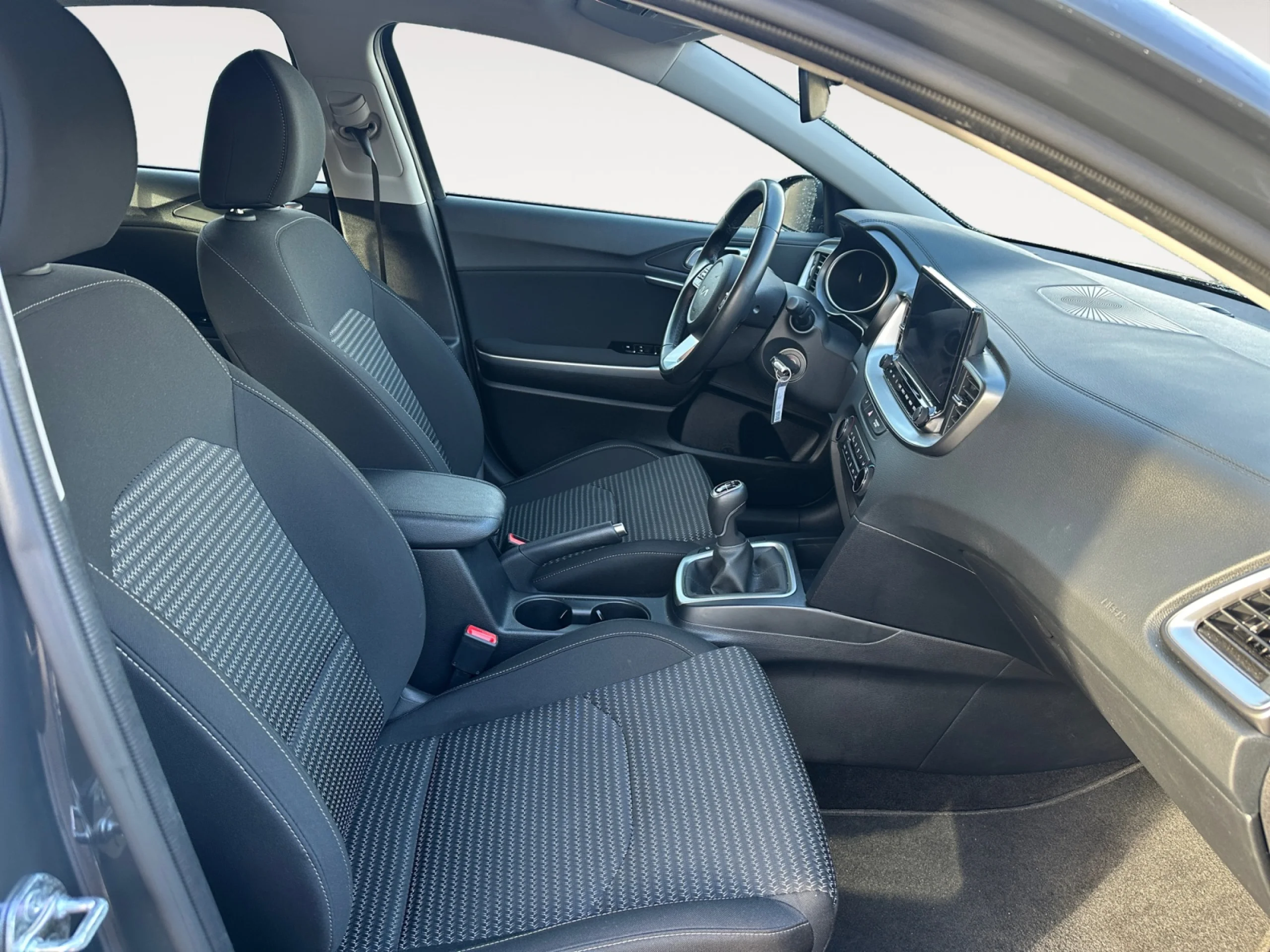 KIA XCEED 1.0 T GDI DRIVE 74KW (100CV) - Foto 5