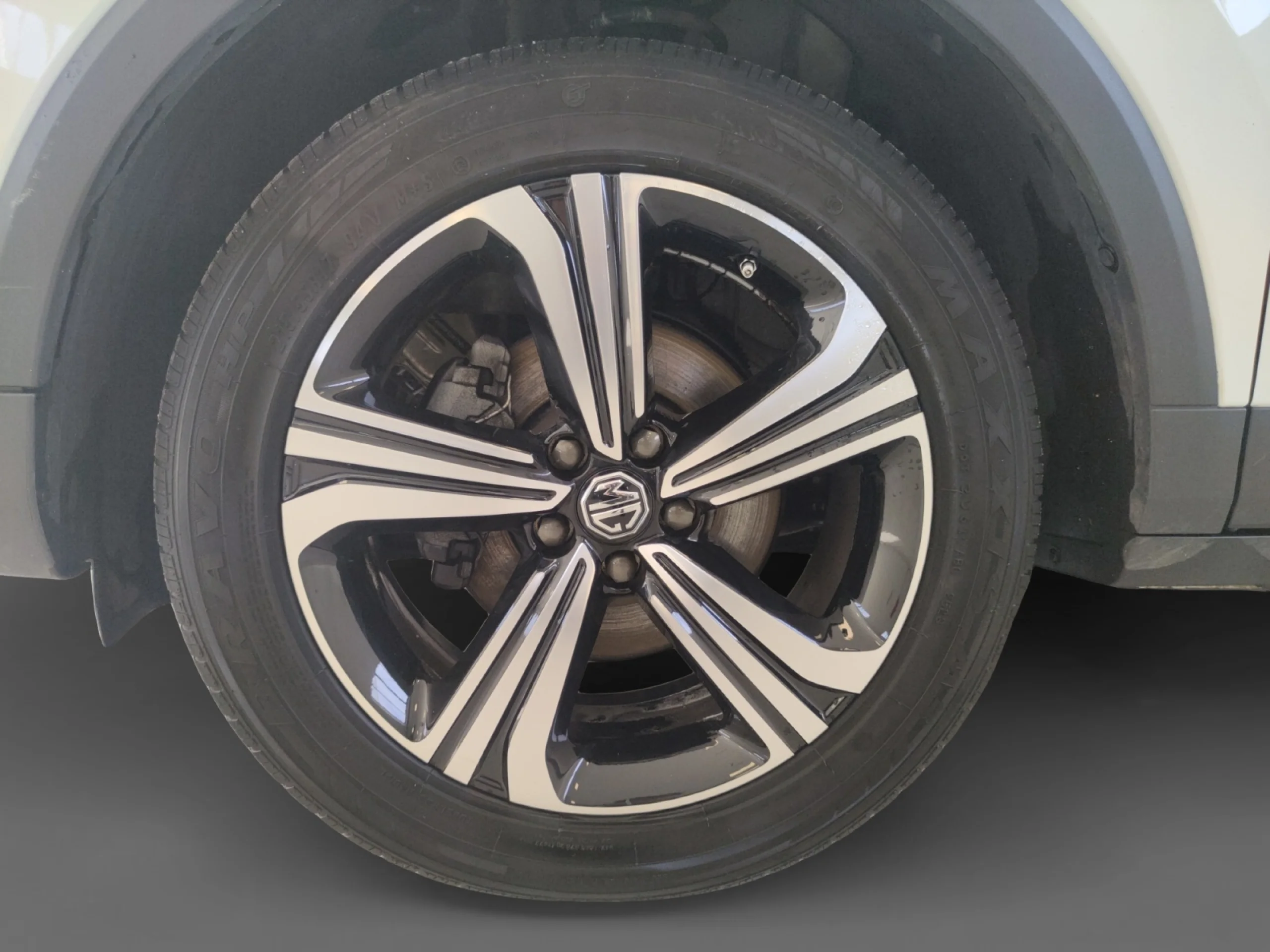 MG Zs 1.5 COMFORT - Foto 8