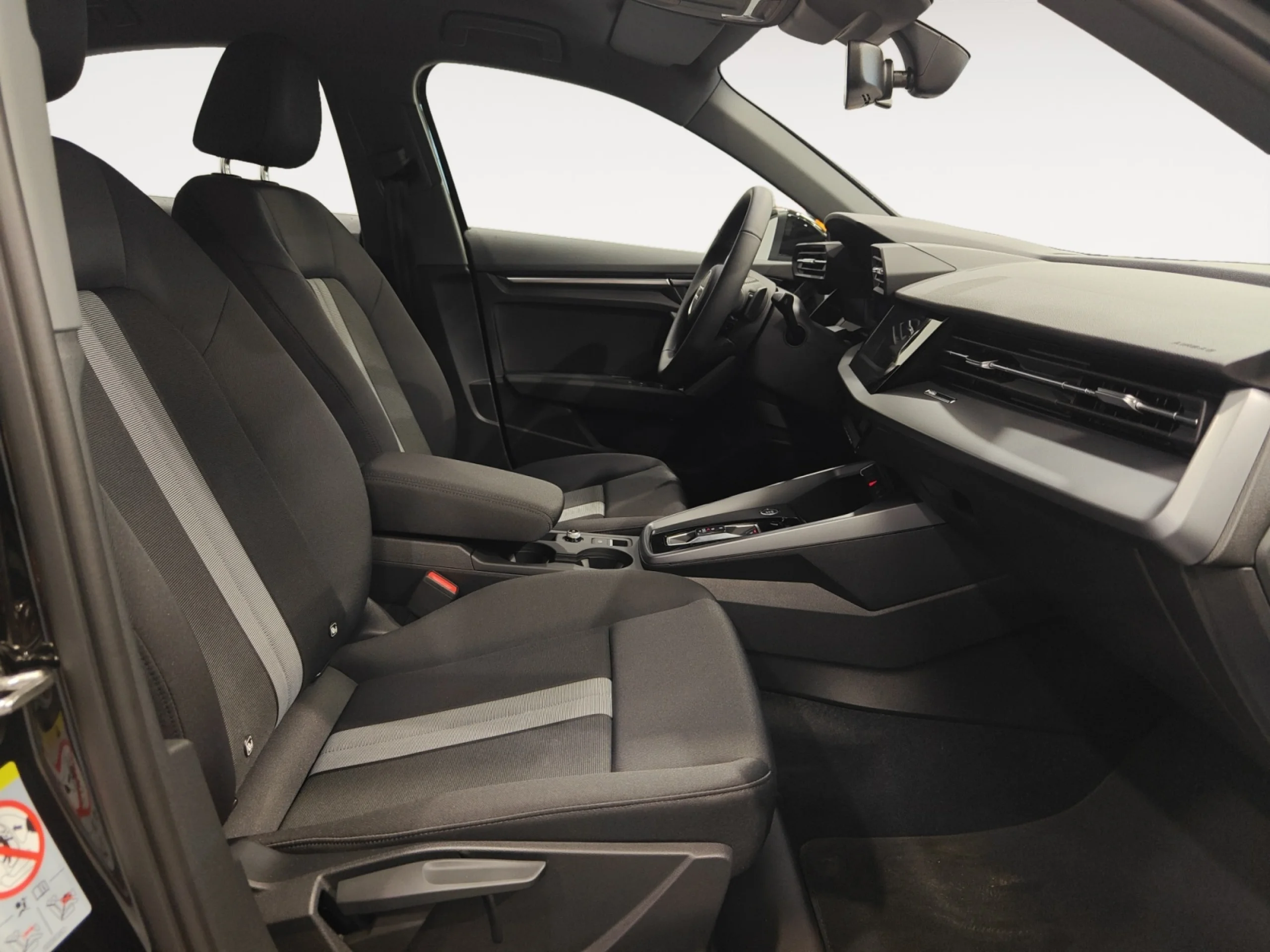 AUDI A3 SEDAN ADVANCED TFSI 85KW S TRONIC - Foto 5