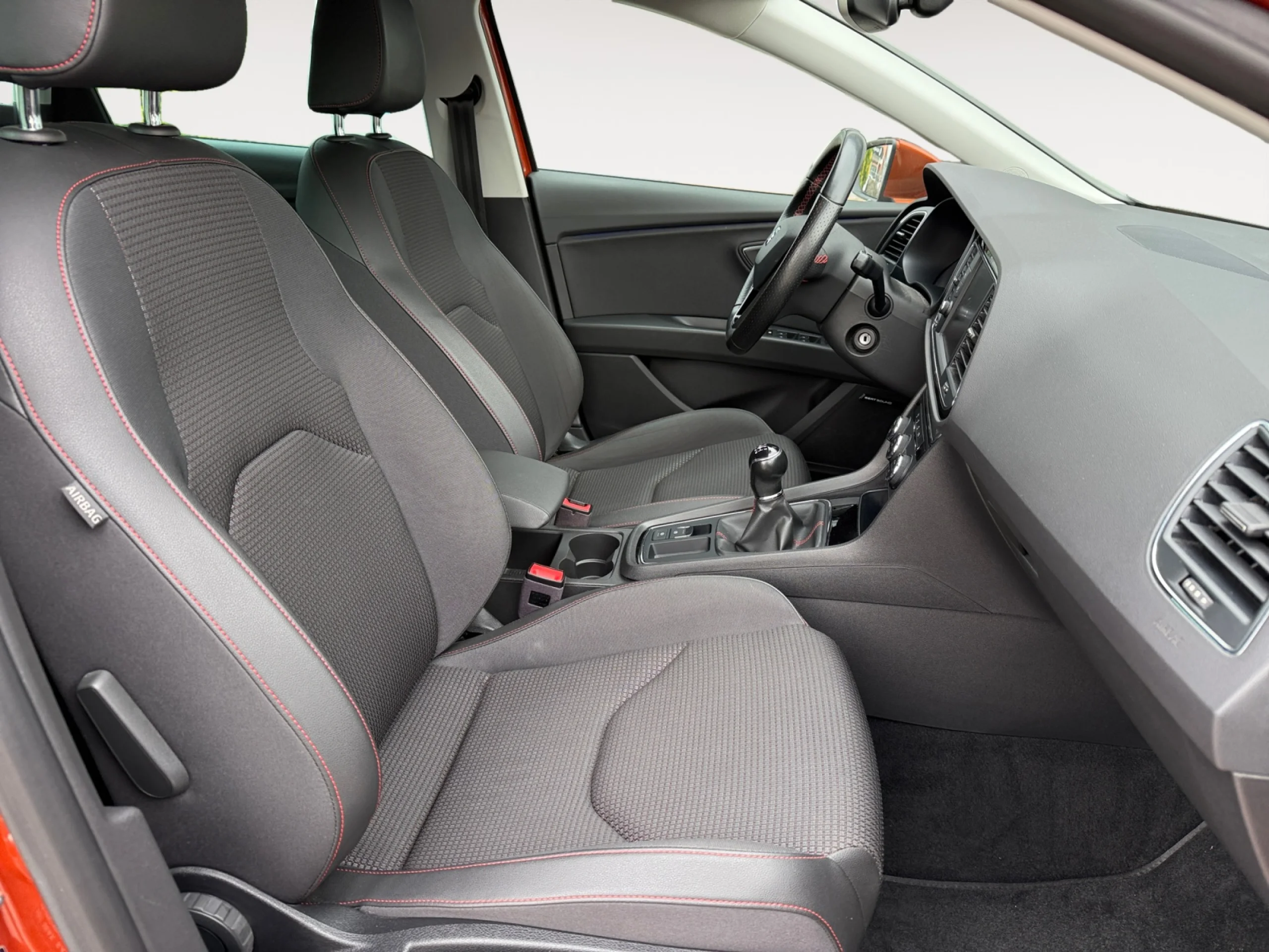 SEAT LEON 1.4 TSI 92KW (125CV) ST&SP FR - Foto 5