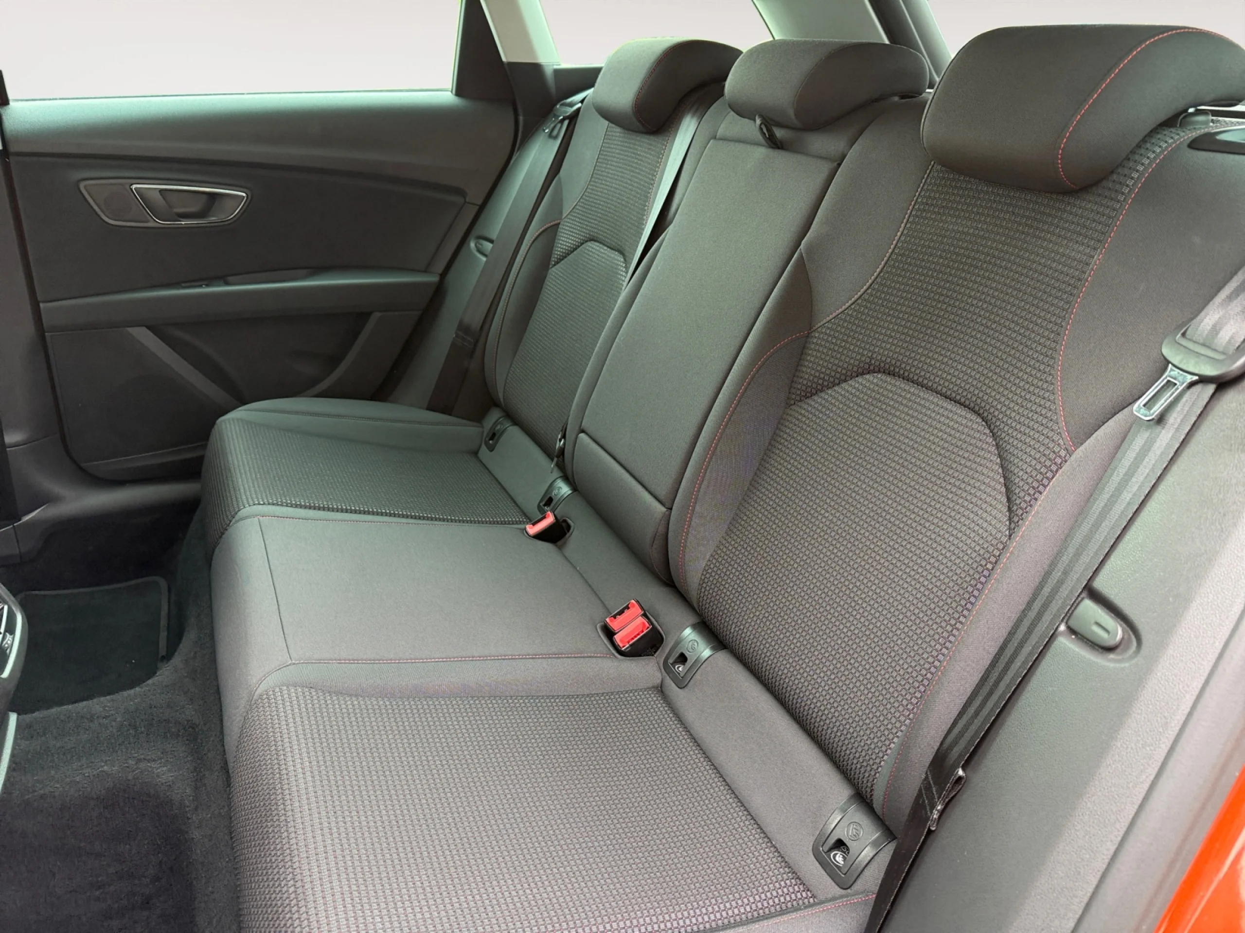 SEAT LEON 1.4 TSI 92KW (125CV) ST&SP FR - Foto 6