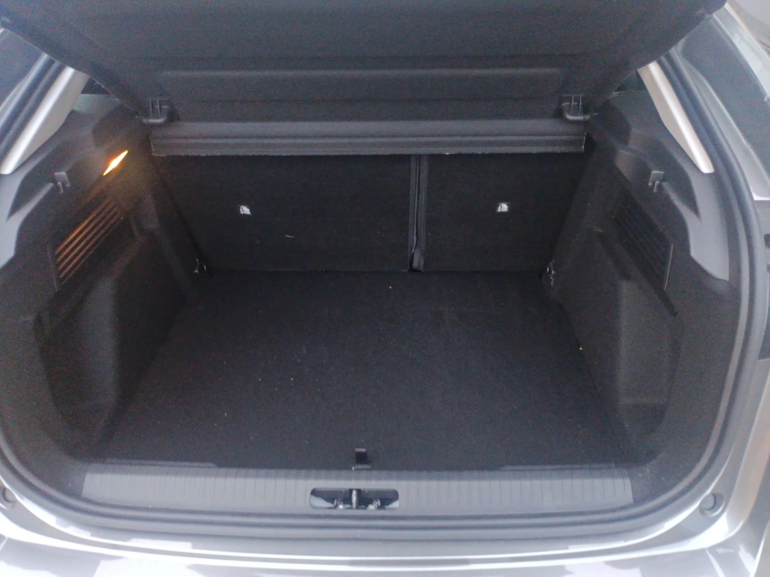 CITROEN C4 HYBRID 110 Ë DCS6 YOU - Foto 8