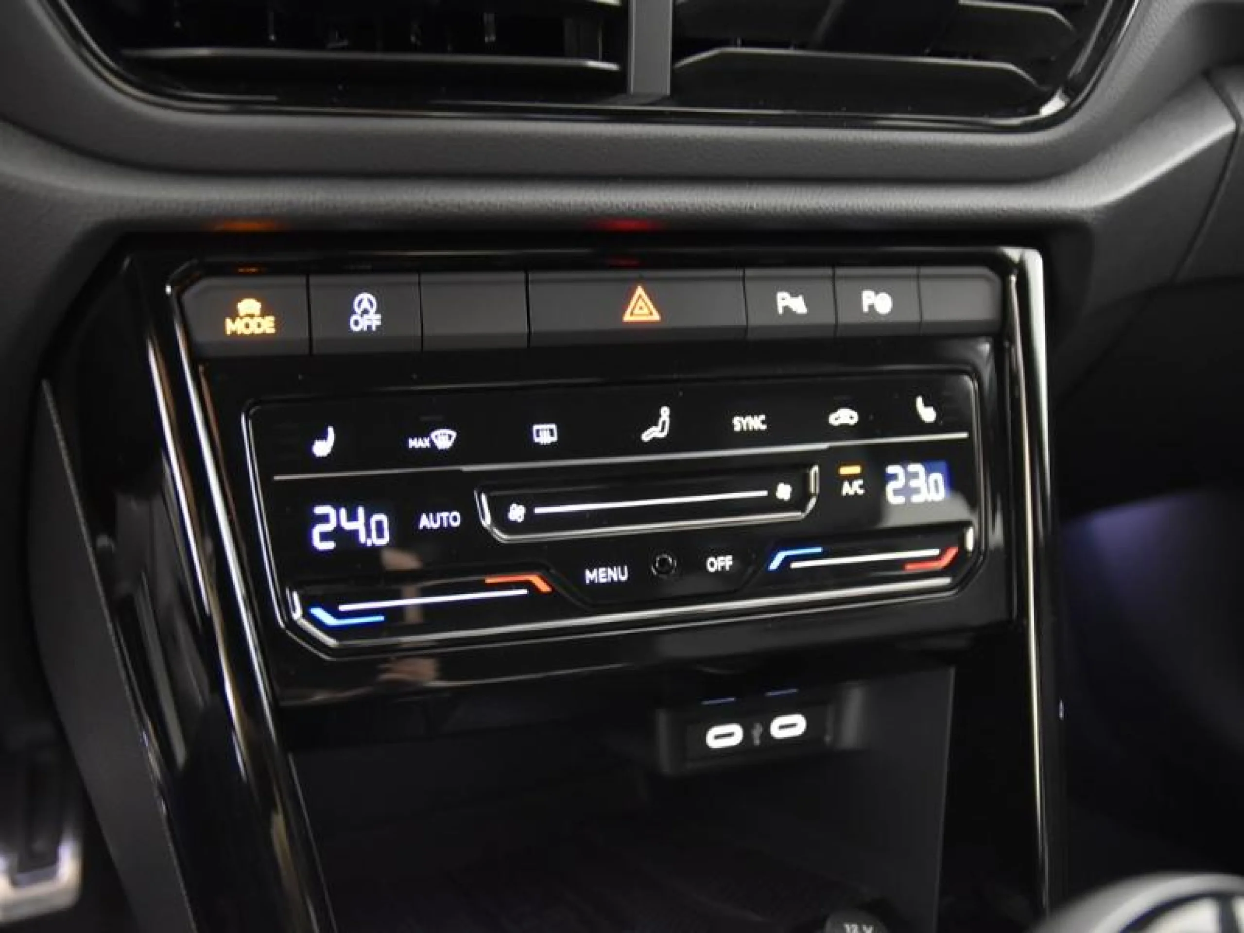 VOLKSWAGEN T ROC T ROC R LINE 1.0 TSI 85 KW (115 CV)  6 VEL. - Foto 12