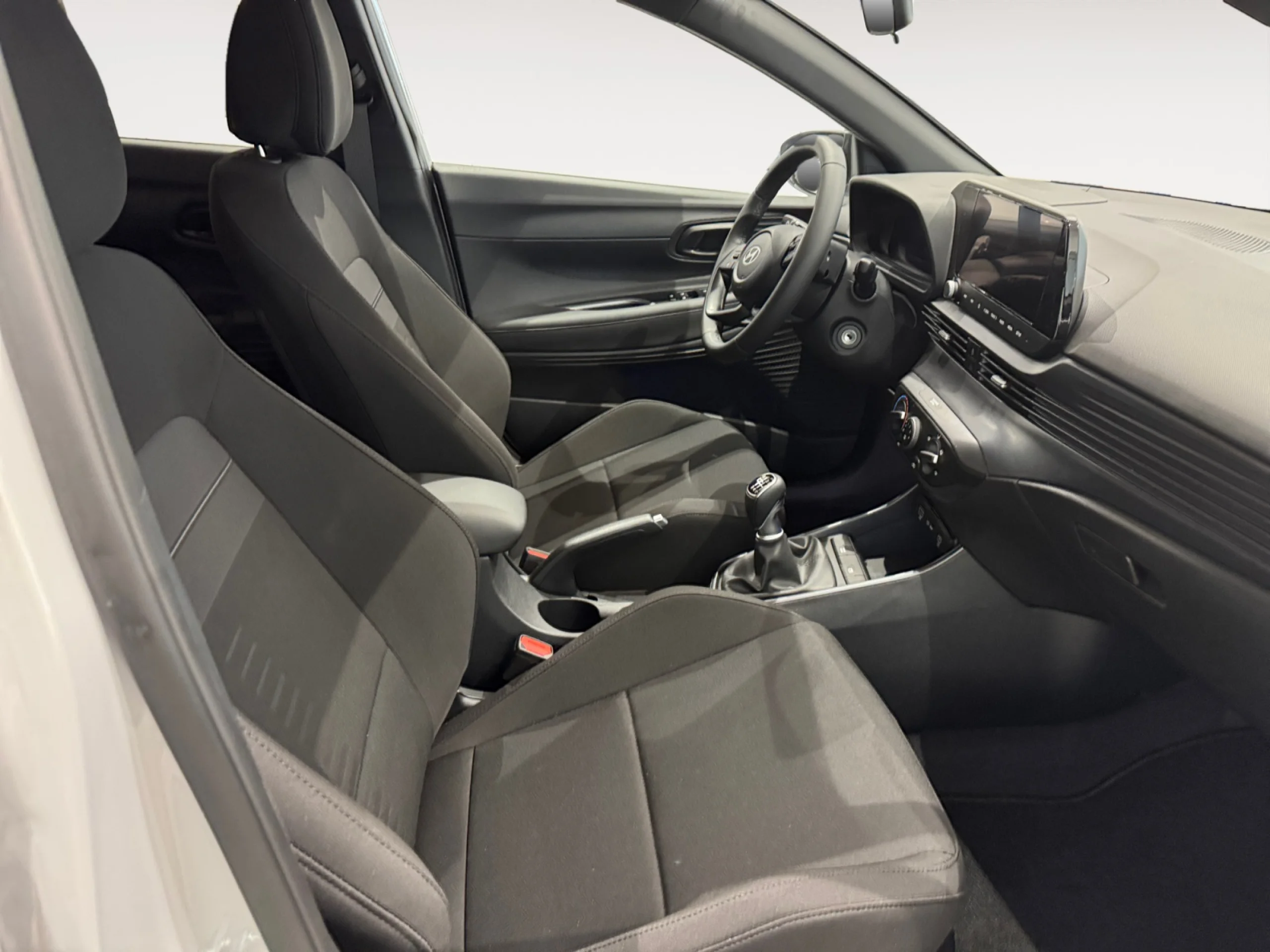 HYUNDAI BAYON 1.0T 66KW (90CV) BLACK LINE - Foto 4