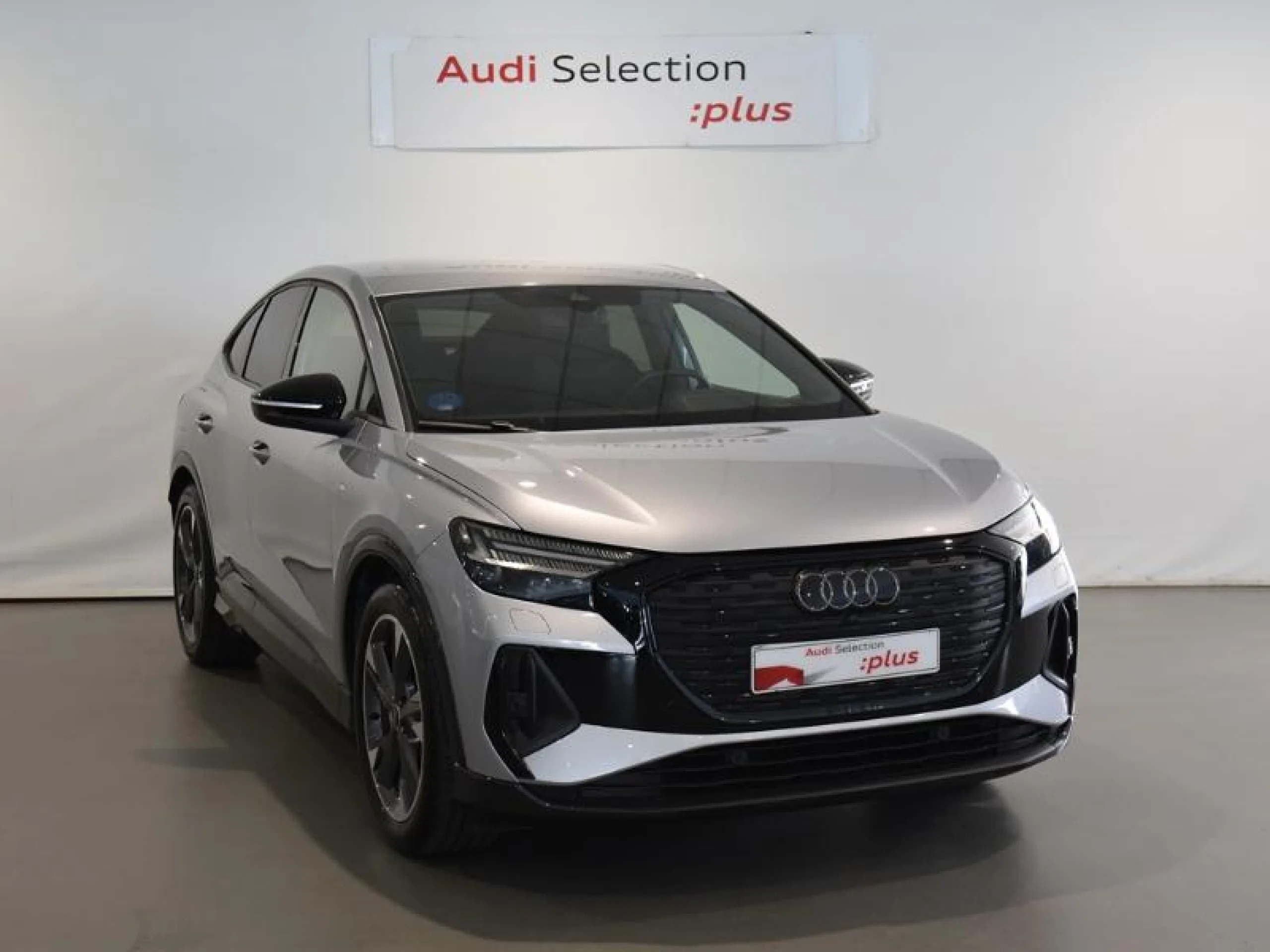 AUDI Q4 E TRON S LINE 40 E TRON 150KW 82KWH - Foto 1