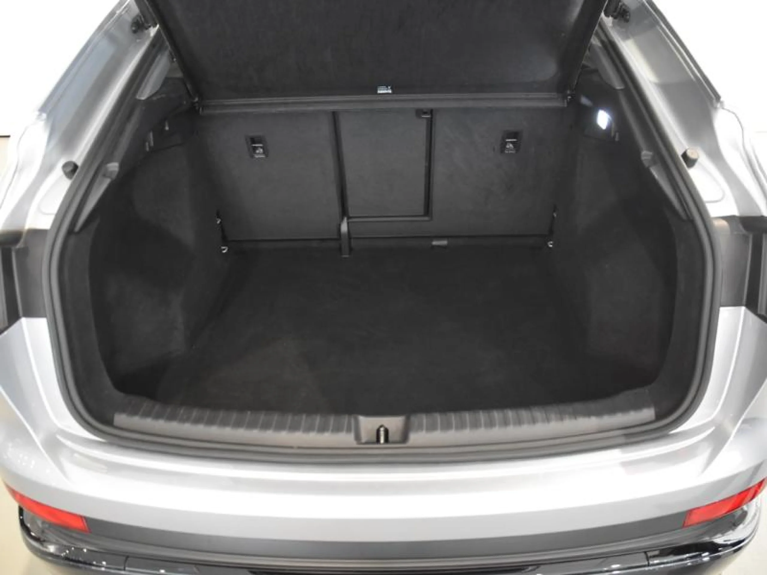 AUDI Q4 E TRON S LINE 40 E TRON 150KW 82KWH - Foto 7