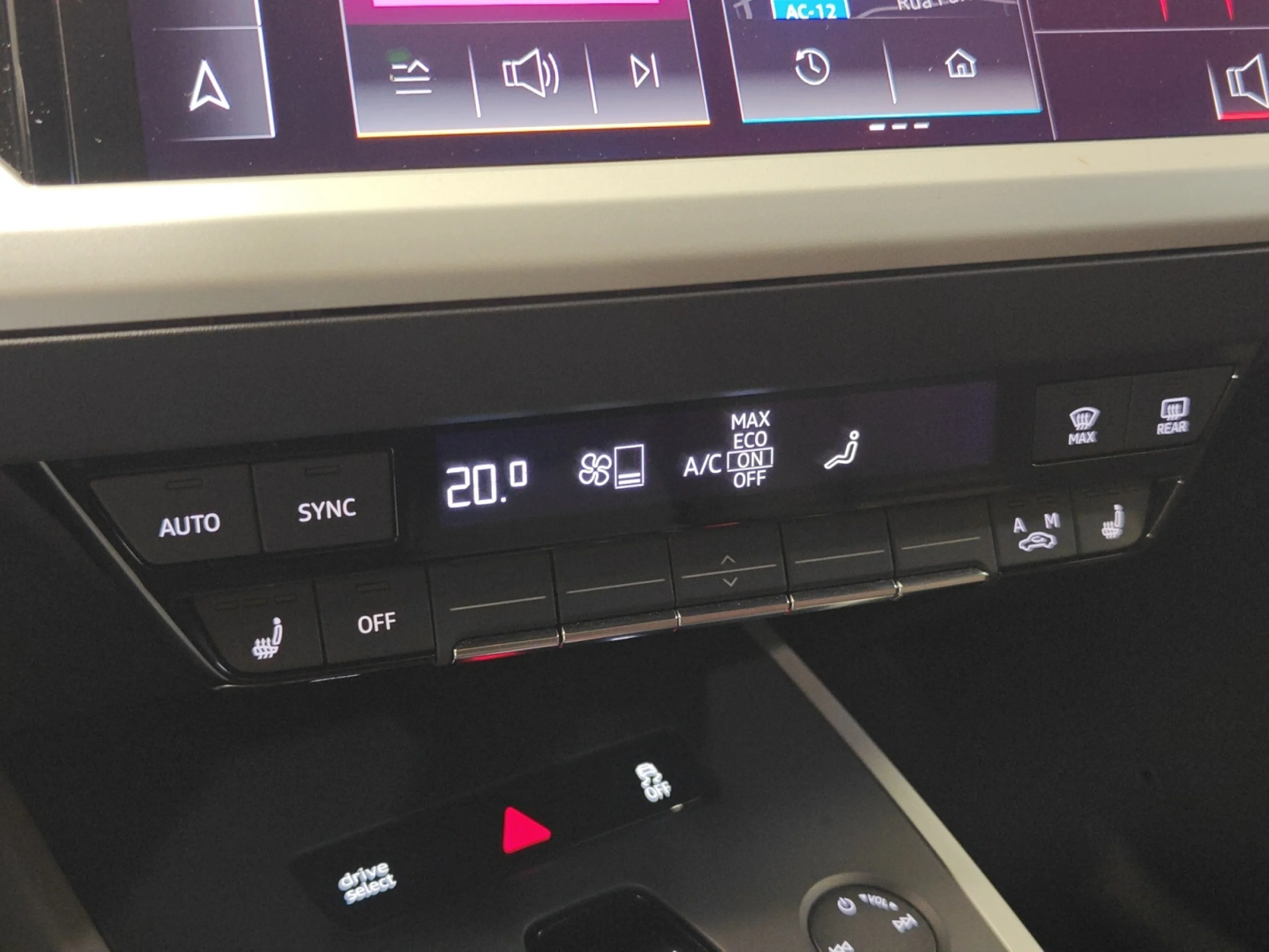 AUDI Q4 E TRON ADVANCED 40 E TRON 150KW 63KWH - Foto 20