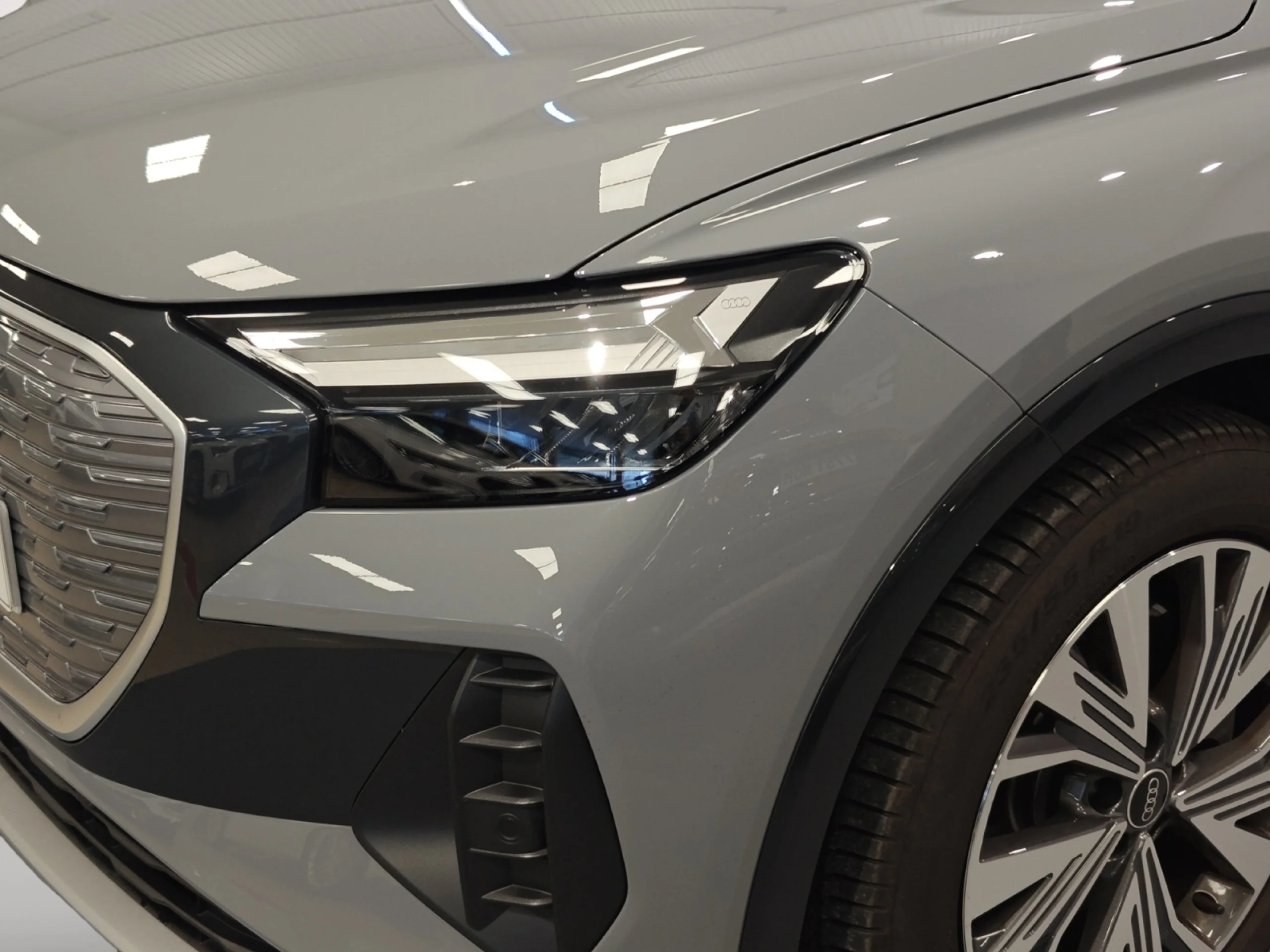 AUDI Q4 E TRON ADVANCED 40 E TRON 150KW 63KWH - Foto 22