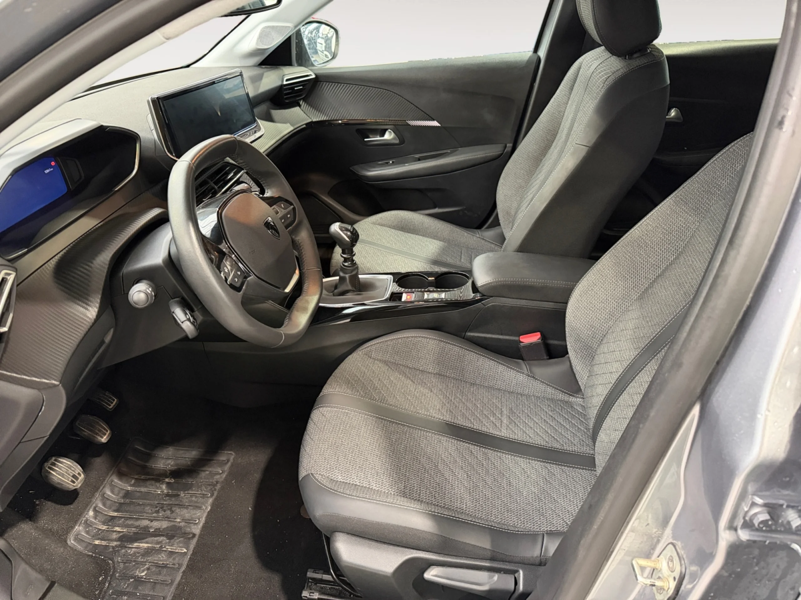 PEUGEOT 208 ALLURE GASOLINA 100 S&S 6 VEL. MAN - Foto 22