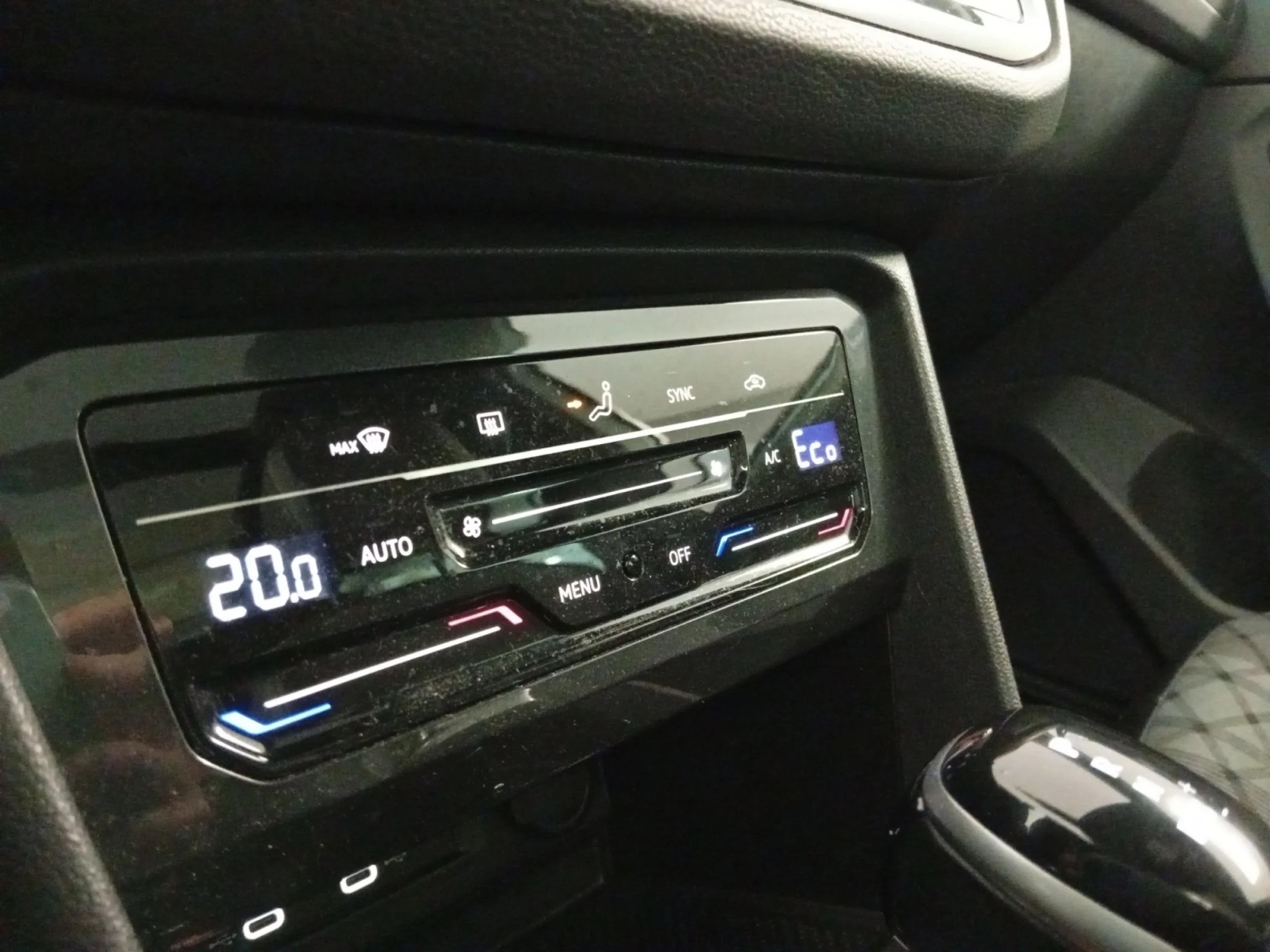 VOLKSWAGEN TIGUAN R LINE 1.4 TSI EHYBRID 180KW (245CV) DSG - Foto 12