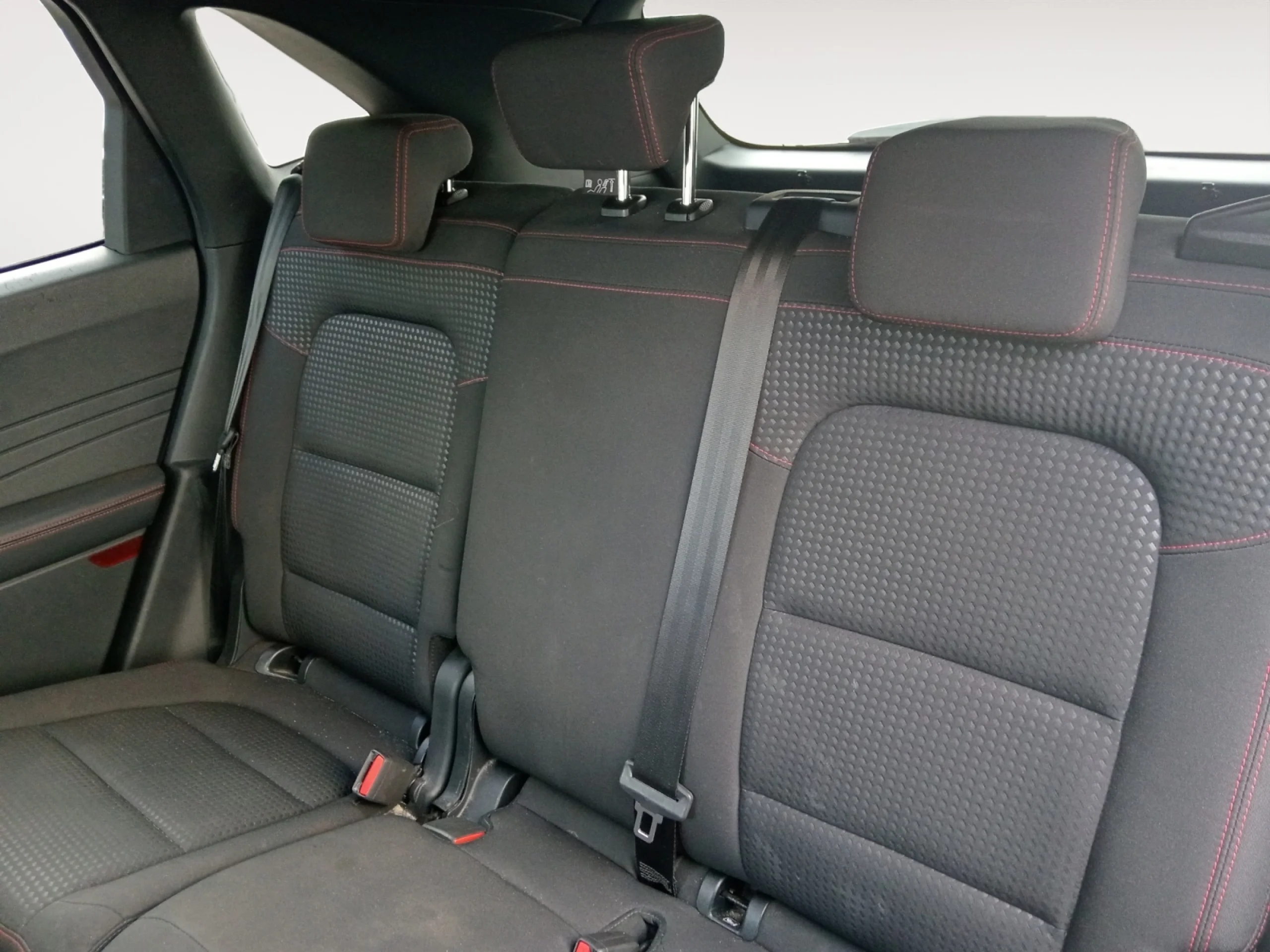 FORD KUGA ST LINE X 2.5 DURATEC PHEV 165KW AUTO - Foto 6