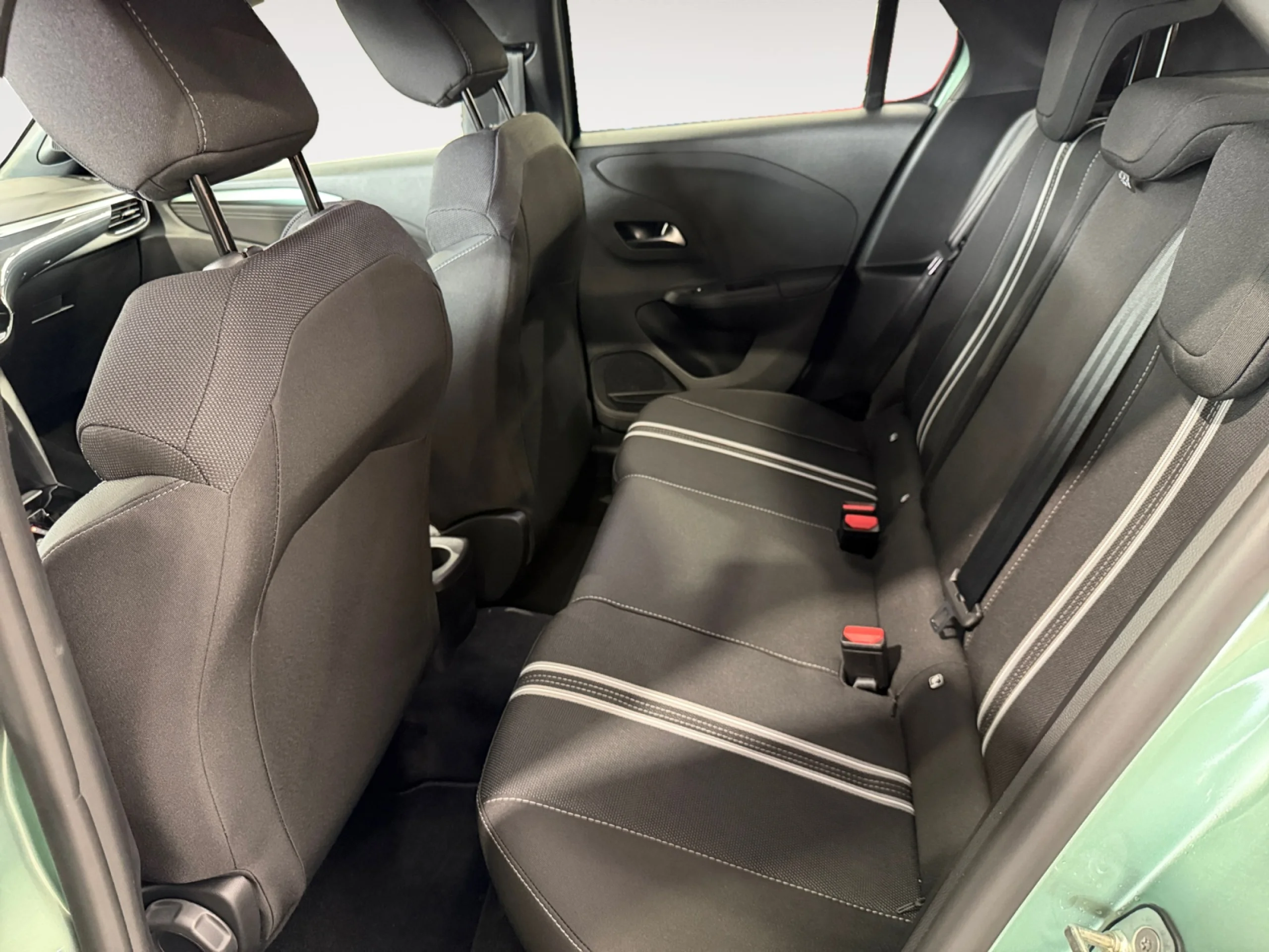 OPEL CORSA 1.2T XHL HYBRID 81KW YES EDCT - Foto 24