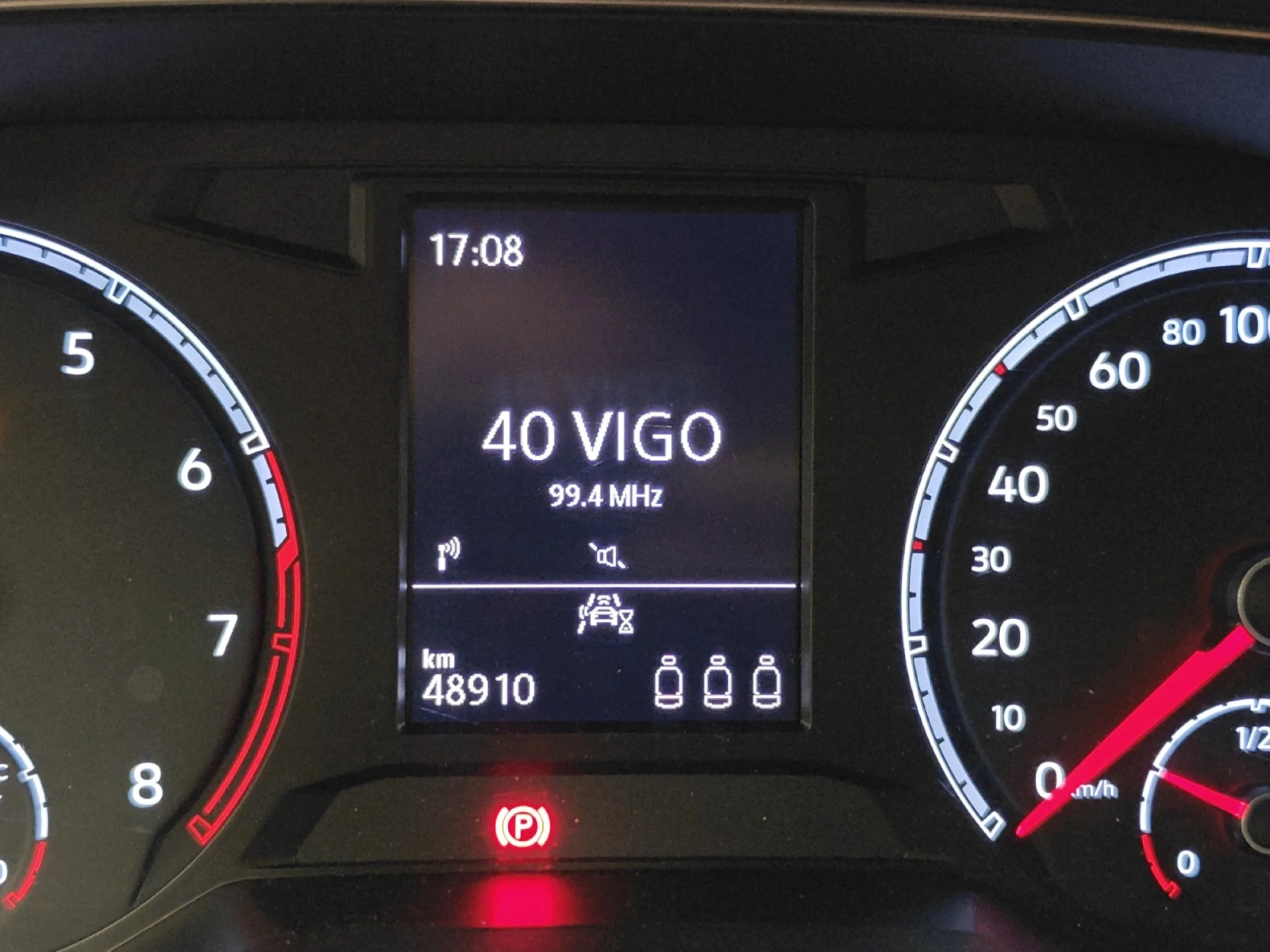 VOLKSWAGEN T ROC R LINE 1.5 TSI 110KW (150CV) - Foto 15
