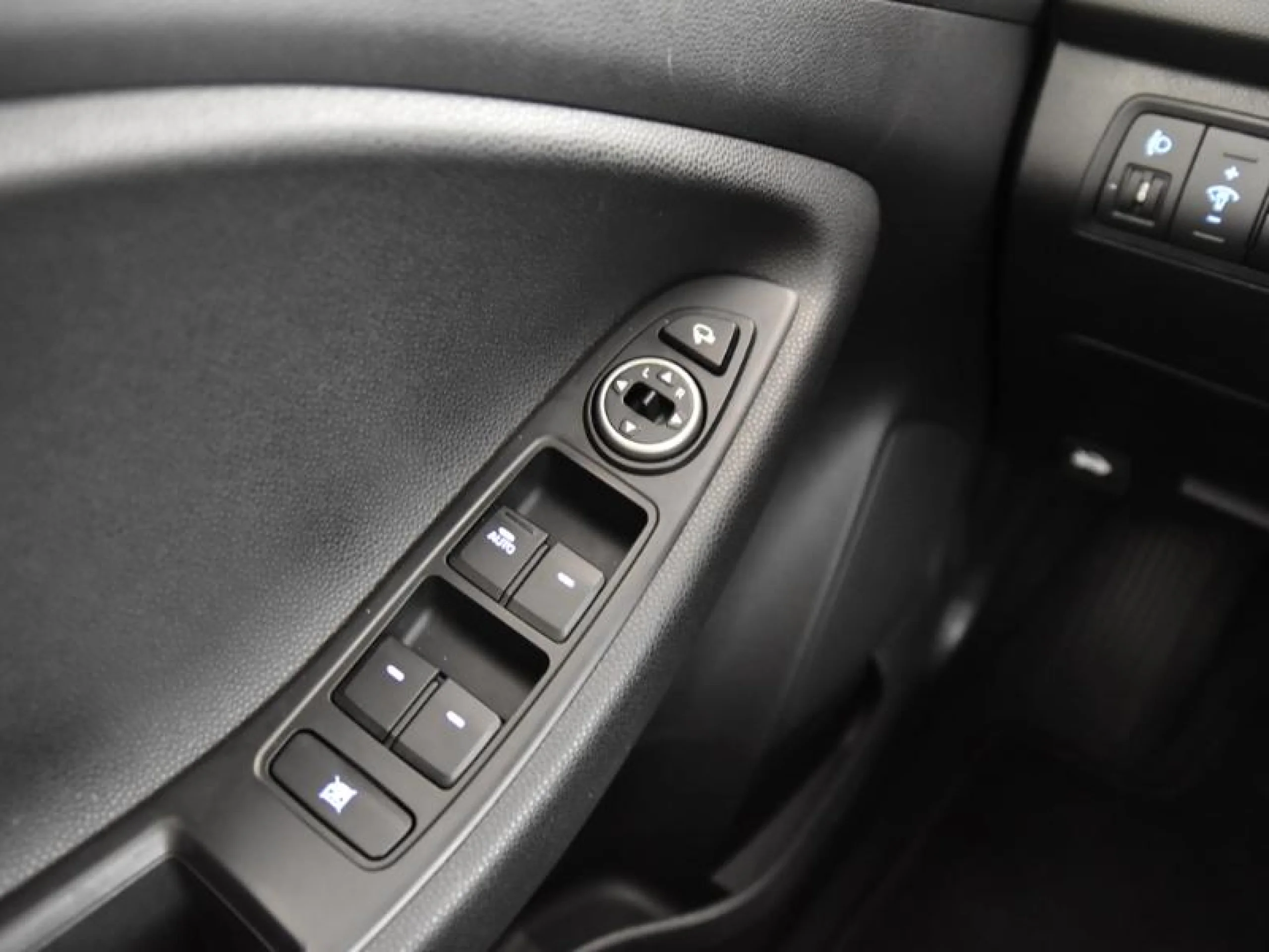 HYUNDAI I20 ACTIVE 1.0 TGDI 74KW (100CV) TECNO 2C - Foto 16