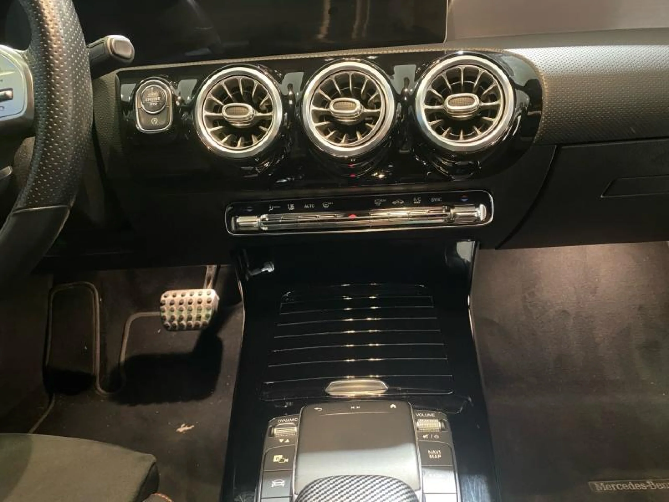 MERCEDES-BENZ CLASE A A 200 D - Foto 12