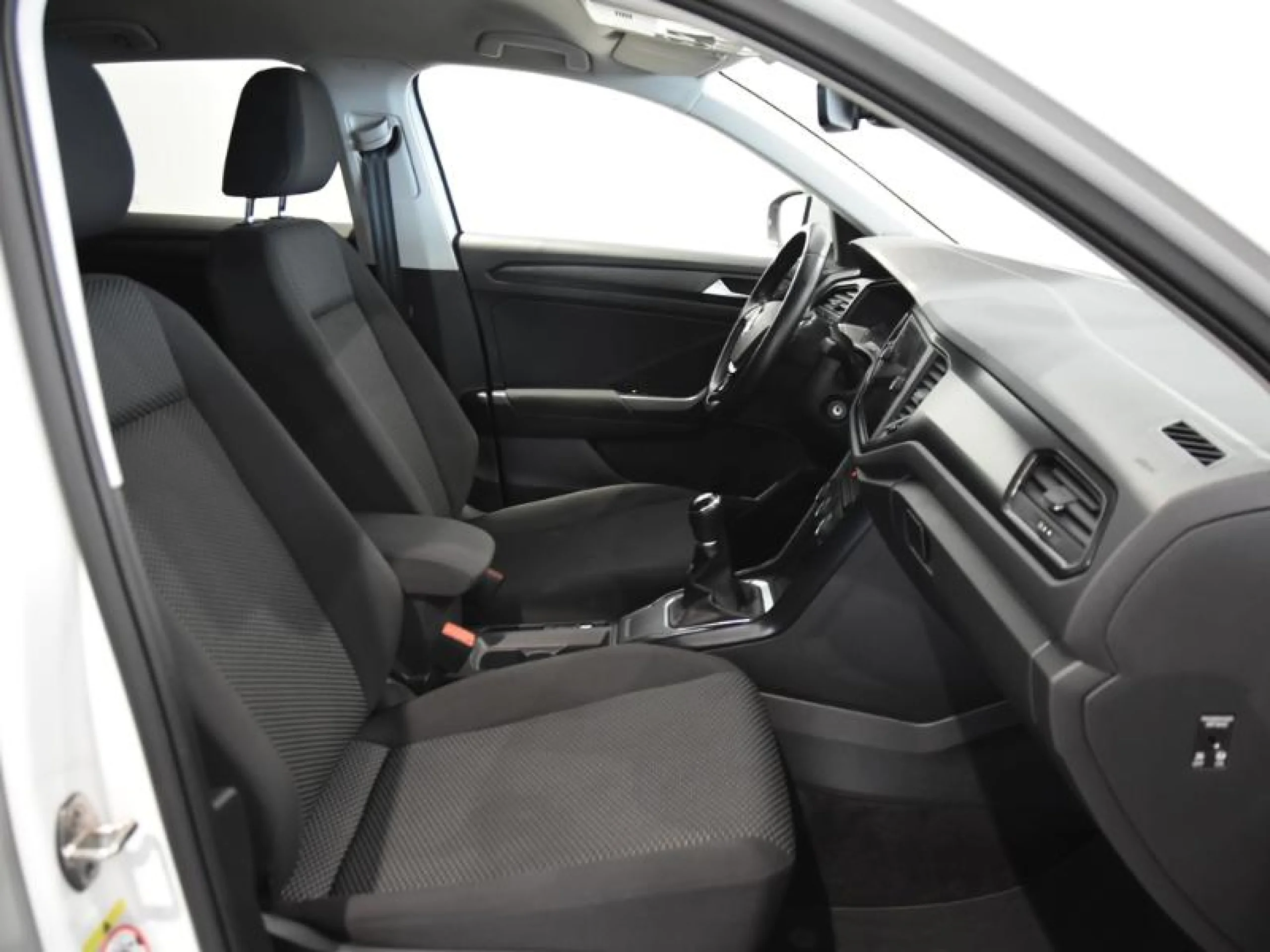 VOLKSWAGEN T ROC EDITION 2.0 TDI 85KW (115CV) - Foto 5