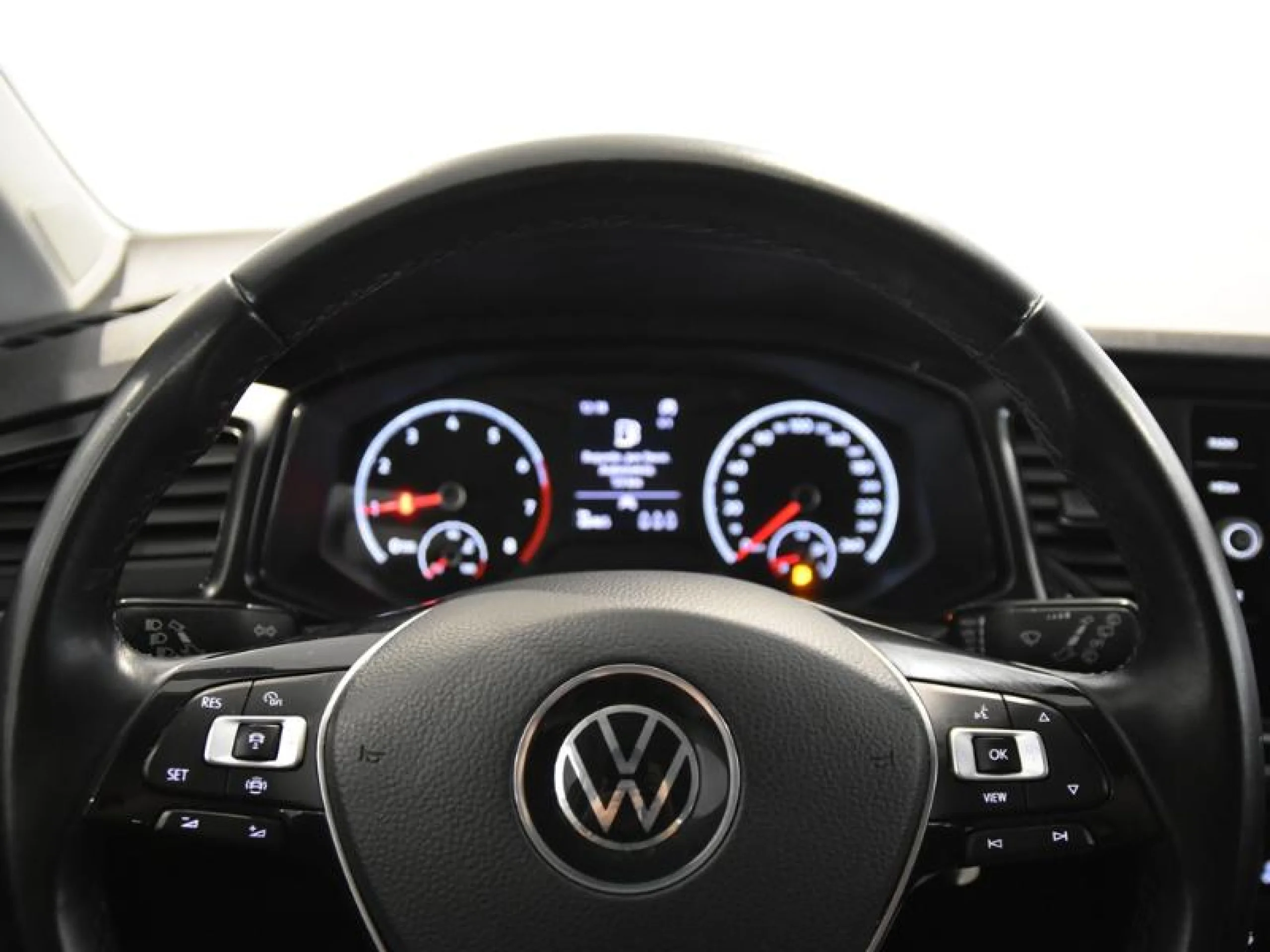 VOLKSWAGEN T ROC EDITION 2.0 TDI 85KW (115CV) - Foto 12