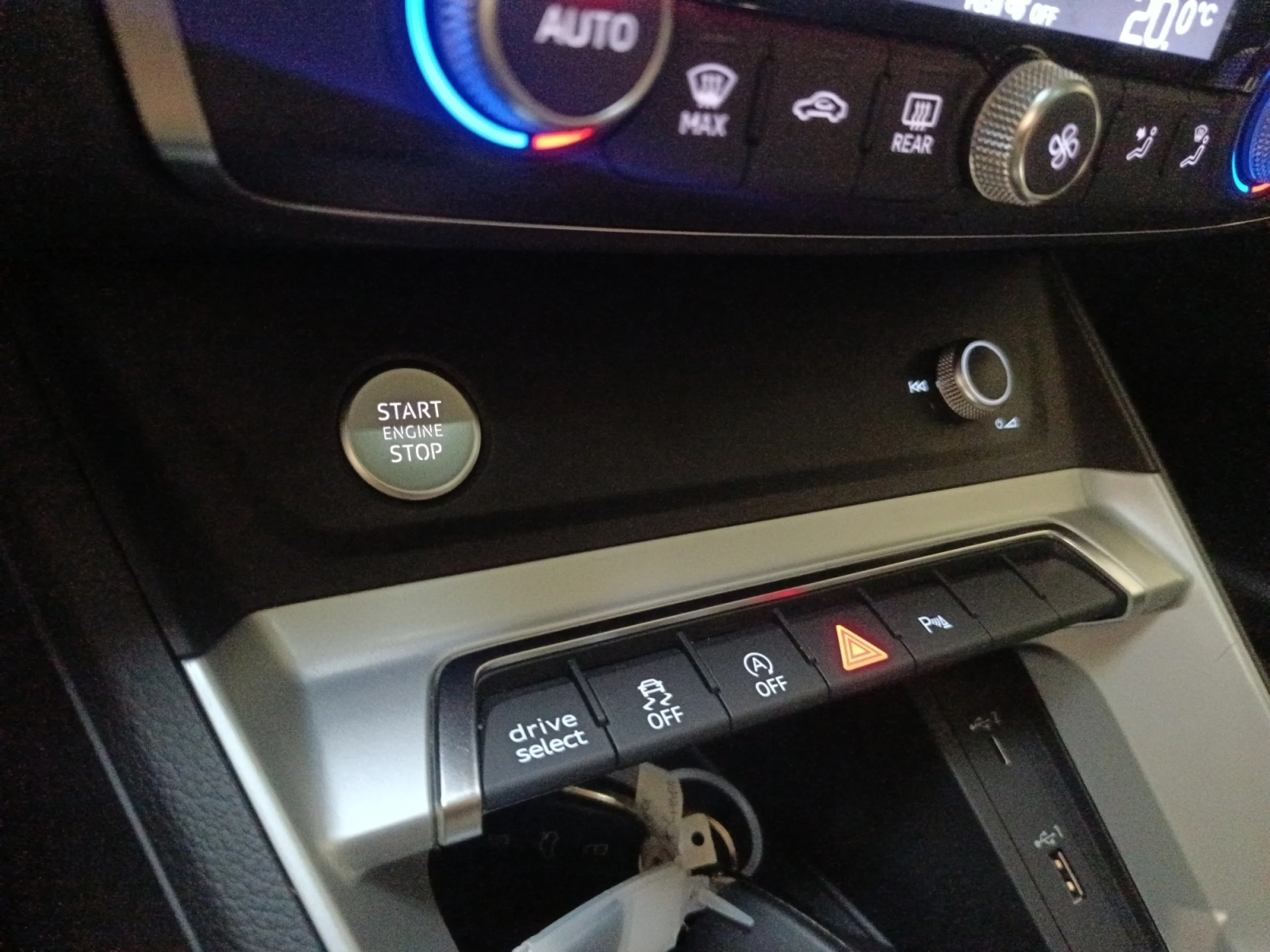 AUDI Q3 SPORTBACK 40 TDI 140KW S TRONIC QUATTRO ADVANCED - Foto 11