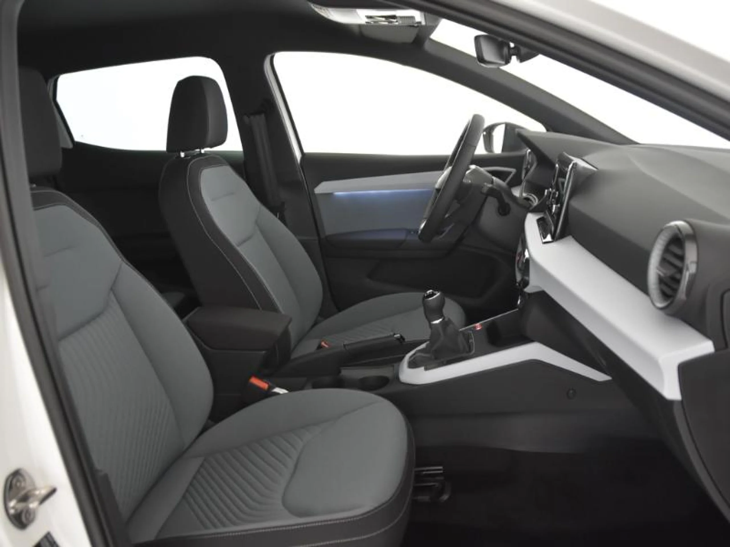 SEAT IBIZA 1.0 TSI 85KW (115CV) SPECIAL EDITION - Foto 6