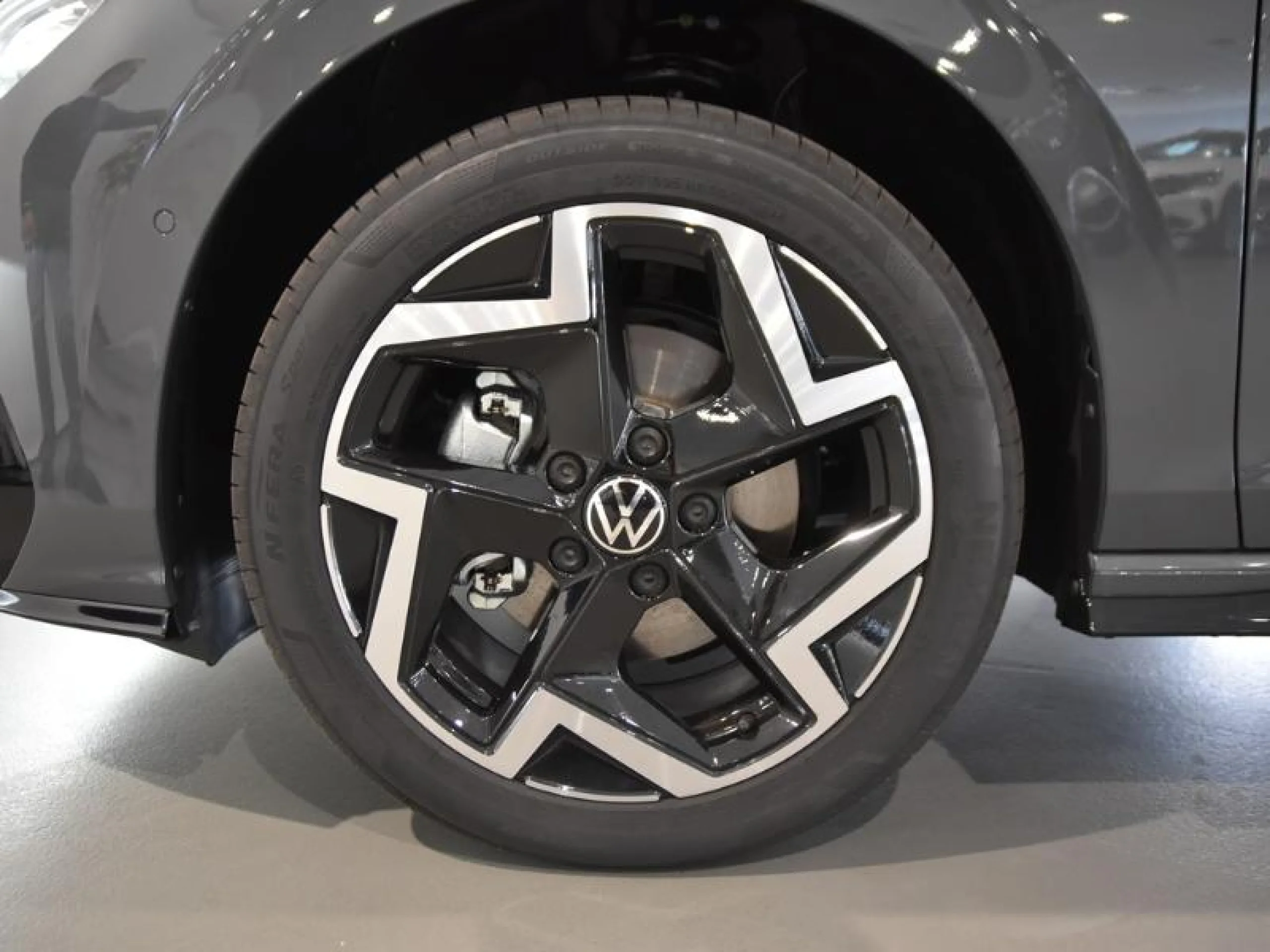 VOLKSWAGEN GOLF GOLF R LINE  1.5 ETSI 110 KW (150 CV)  AUTOMÁTICO DSG 7 VEL. - Foto 8
