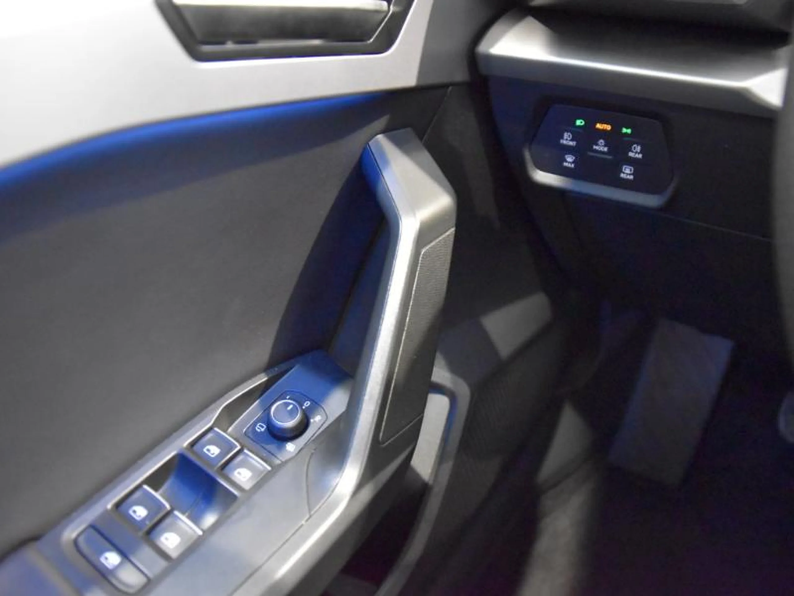 SEAT LEON 1.5 TSI 85KW S&S FR SPECIAL EDITION - Foto 17