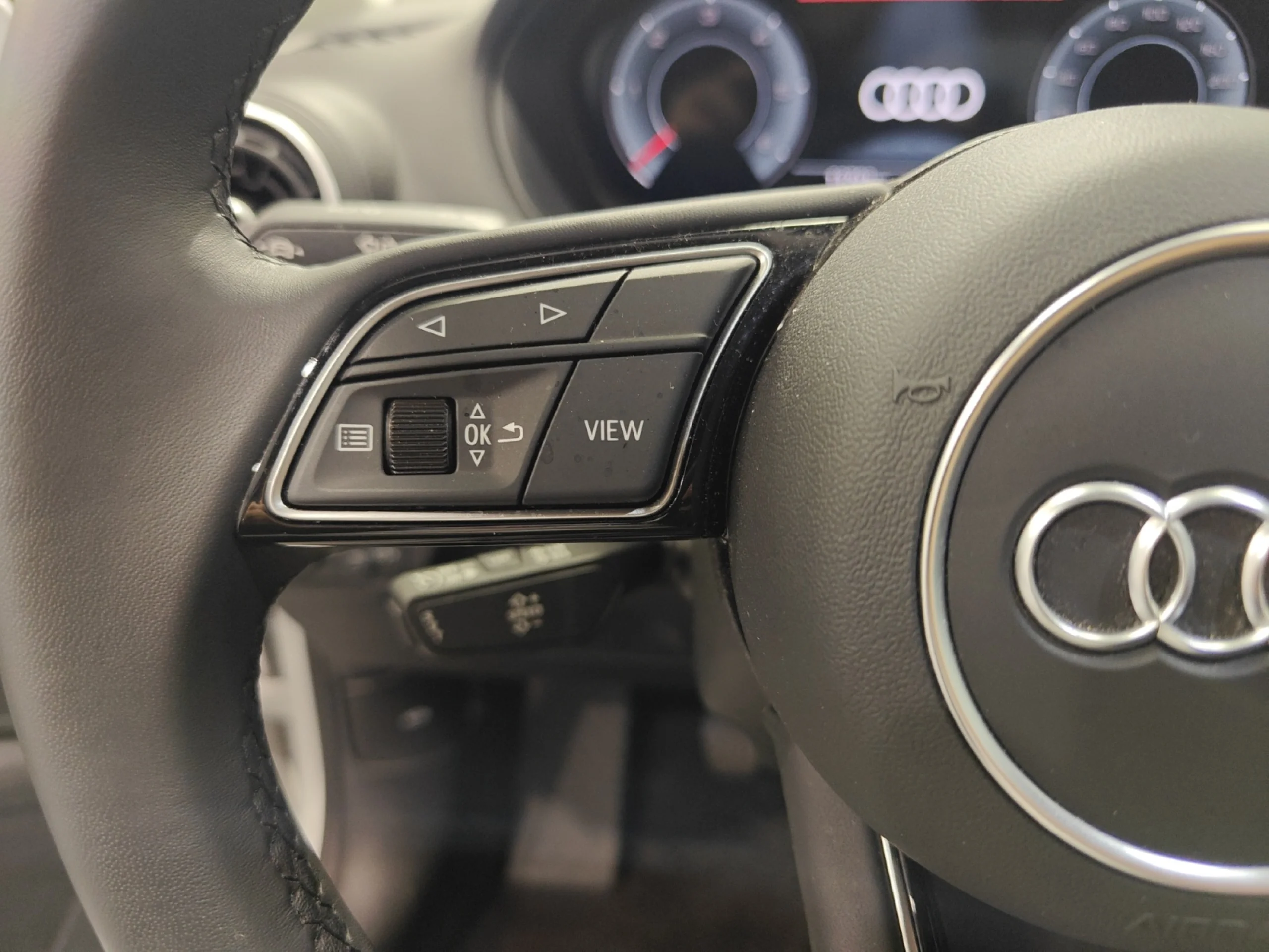 AUDI Q2 ADVANCED 30 TDI 85KW (116CV) - Foto 11