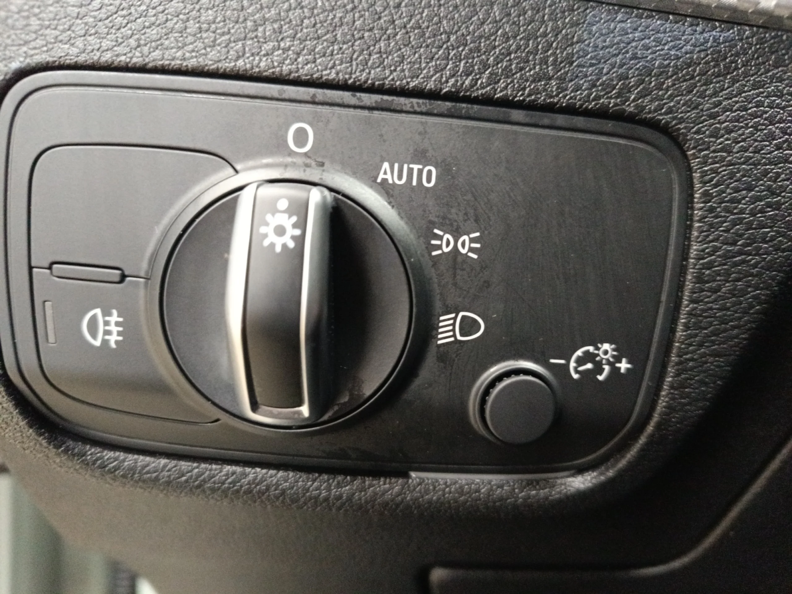 AUDI Q2 Q2  BLACK LINE EDITION 35 TDI QUATTRO 110(150) KW(CV) S TRONIC - Foto 13