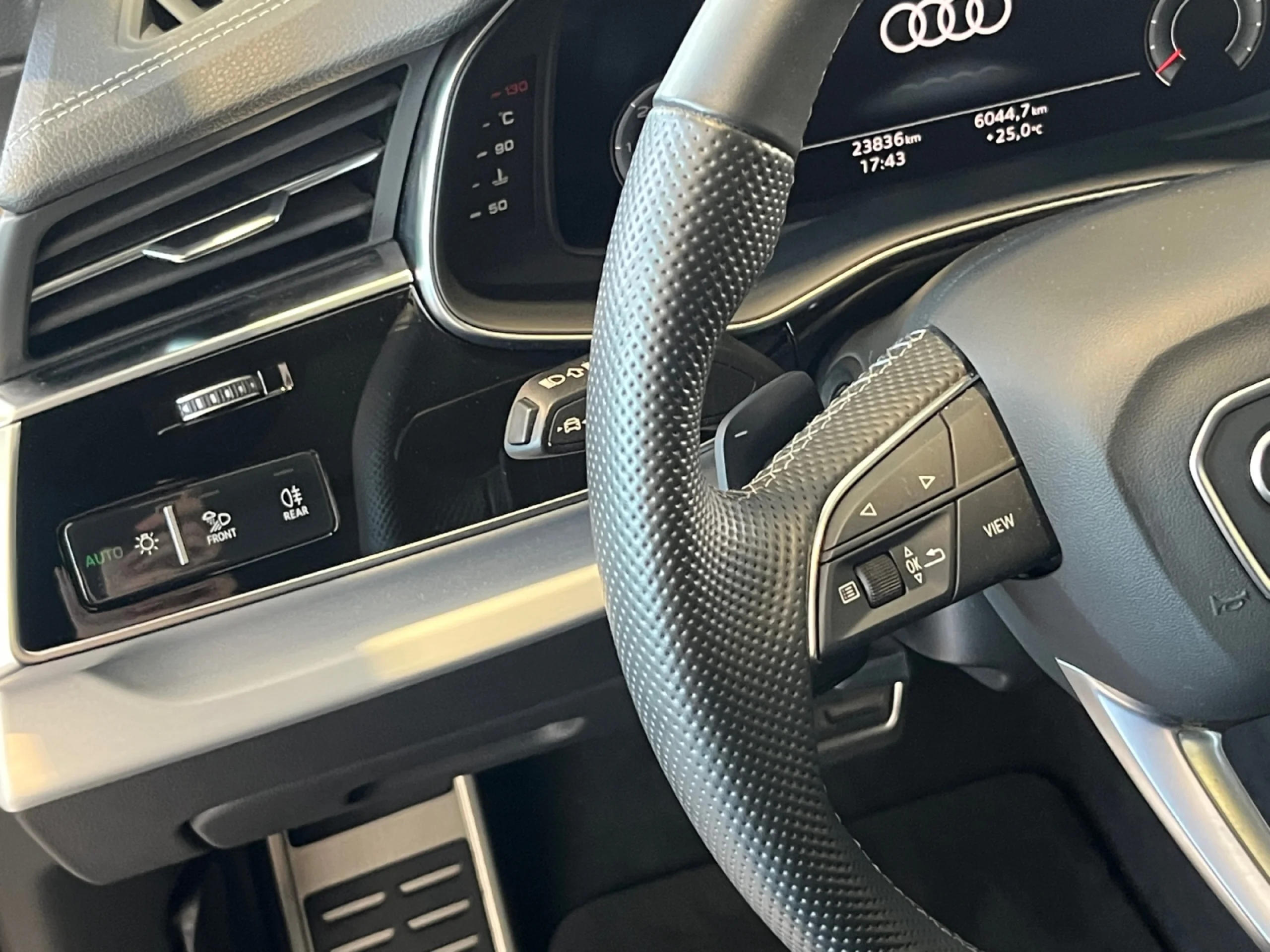 AUDI Q7 BLACK LINE ED. 50 TDI QUATTRO 210KW TIPT - Foto 11
