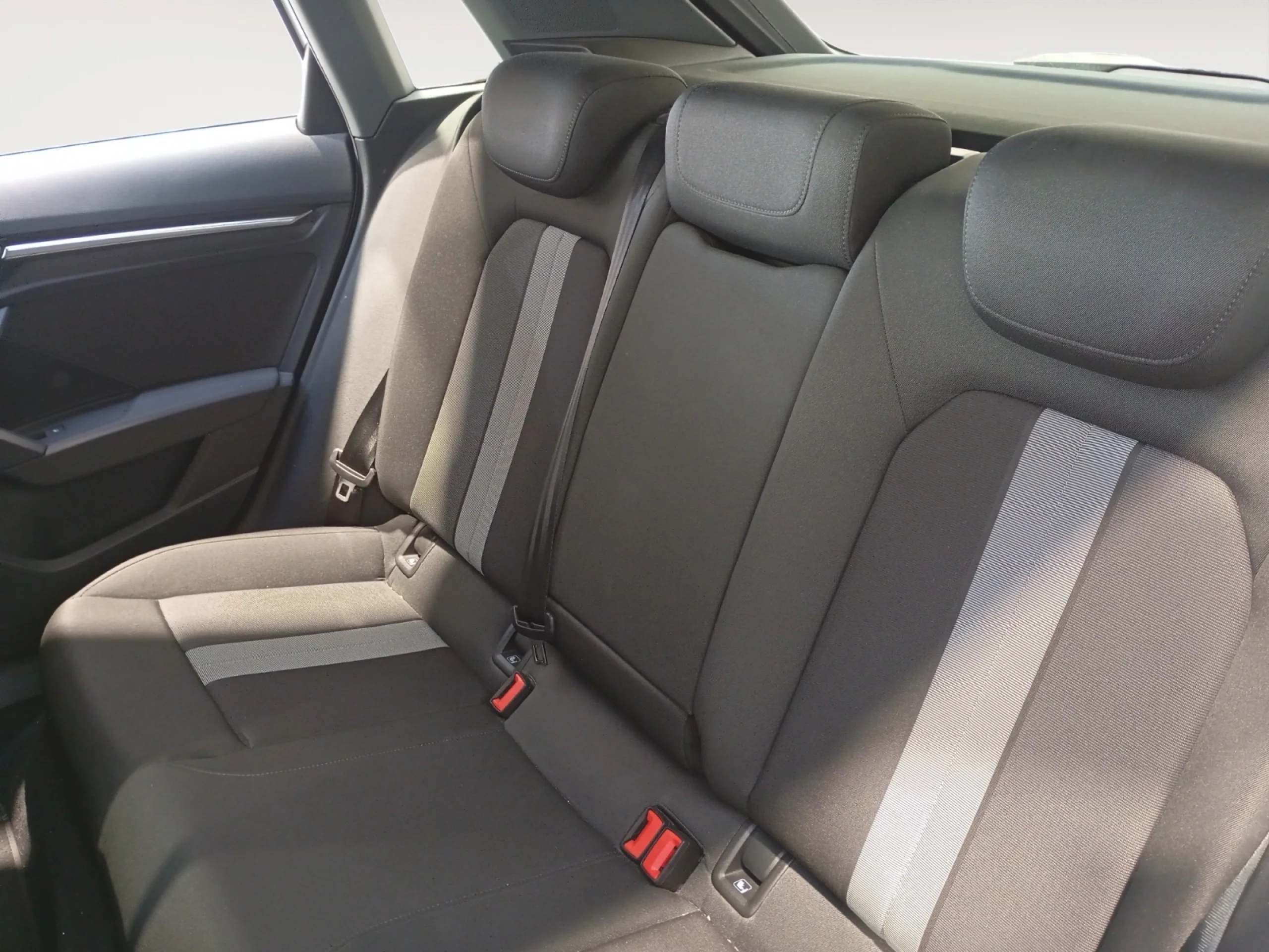 AUDI A3 SPORTBACK ADVANCED 35 TDI 110KW (150CV) - Foto 6