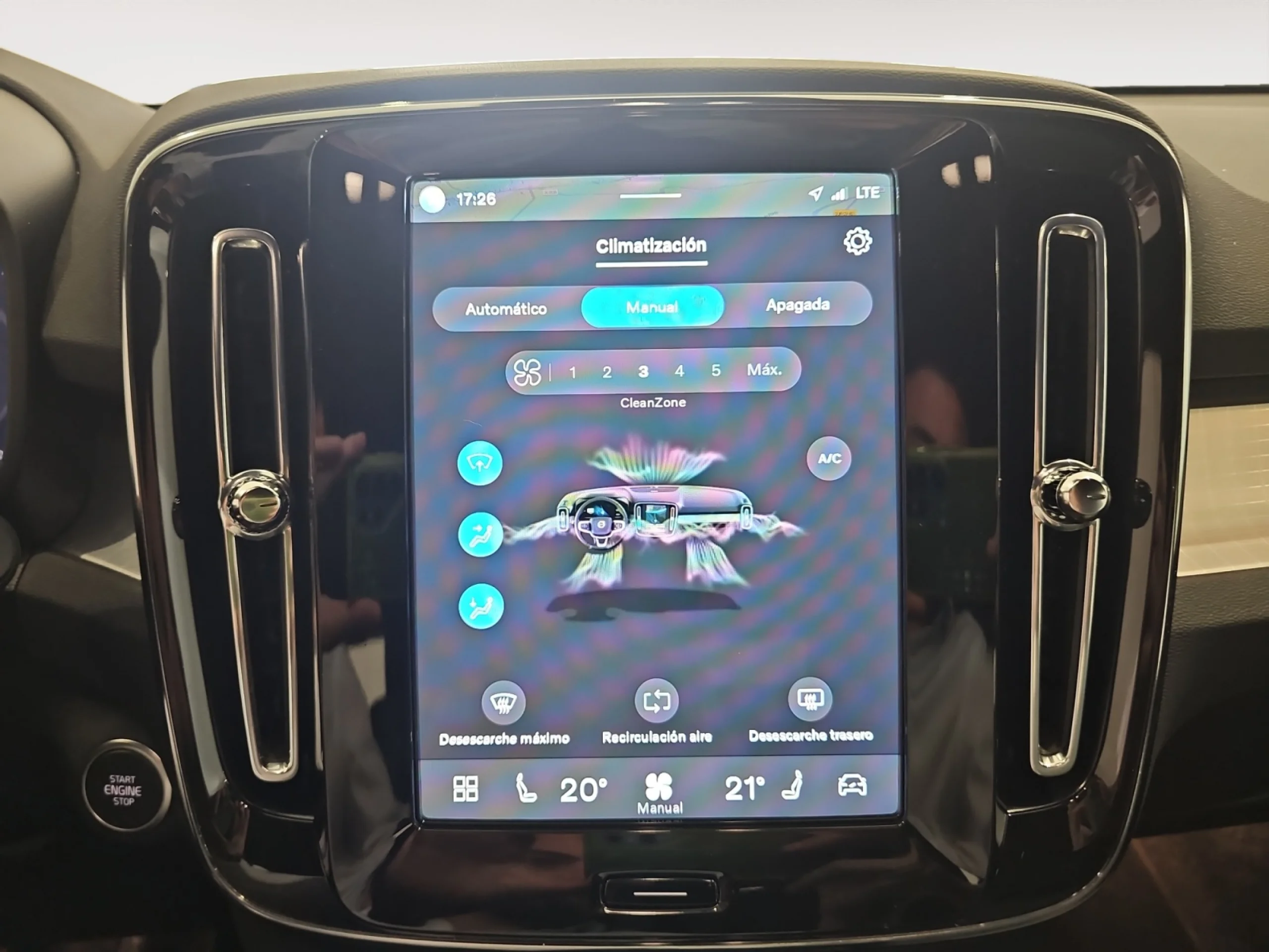 VOLVO XC40 2.0 B3 G CORE AUTO - Foto 14