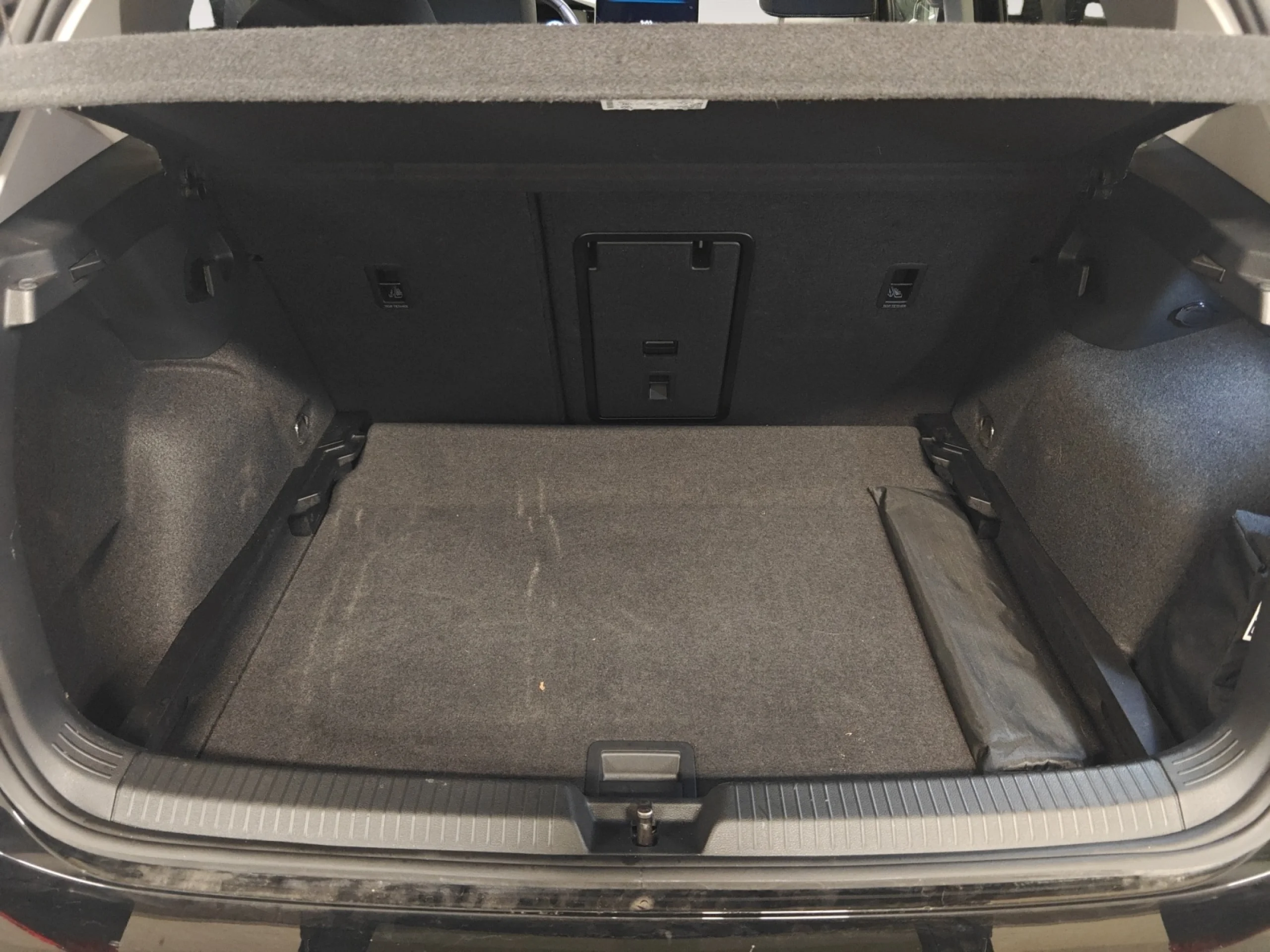 VOLKSWAGEN GOLF ··MÁS·· 1.5 TSI 85KW (115CV) - Foto 7