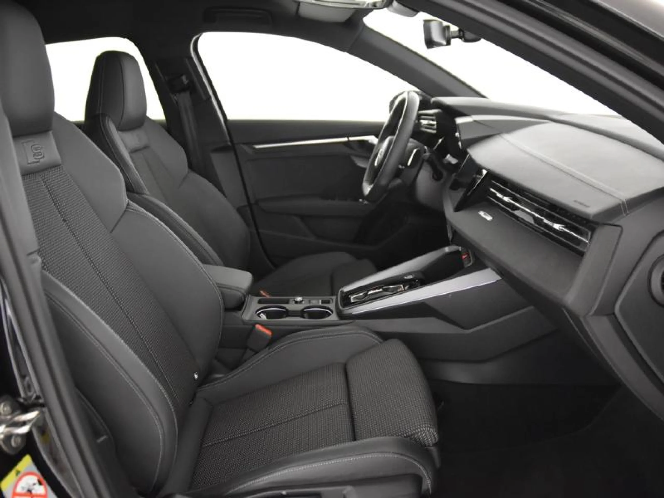 AUDI A3 SPORTBACK S LINE TFSI E 150KW S TRONIC - Foto 5