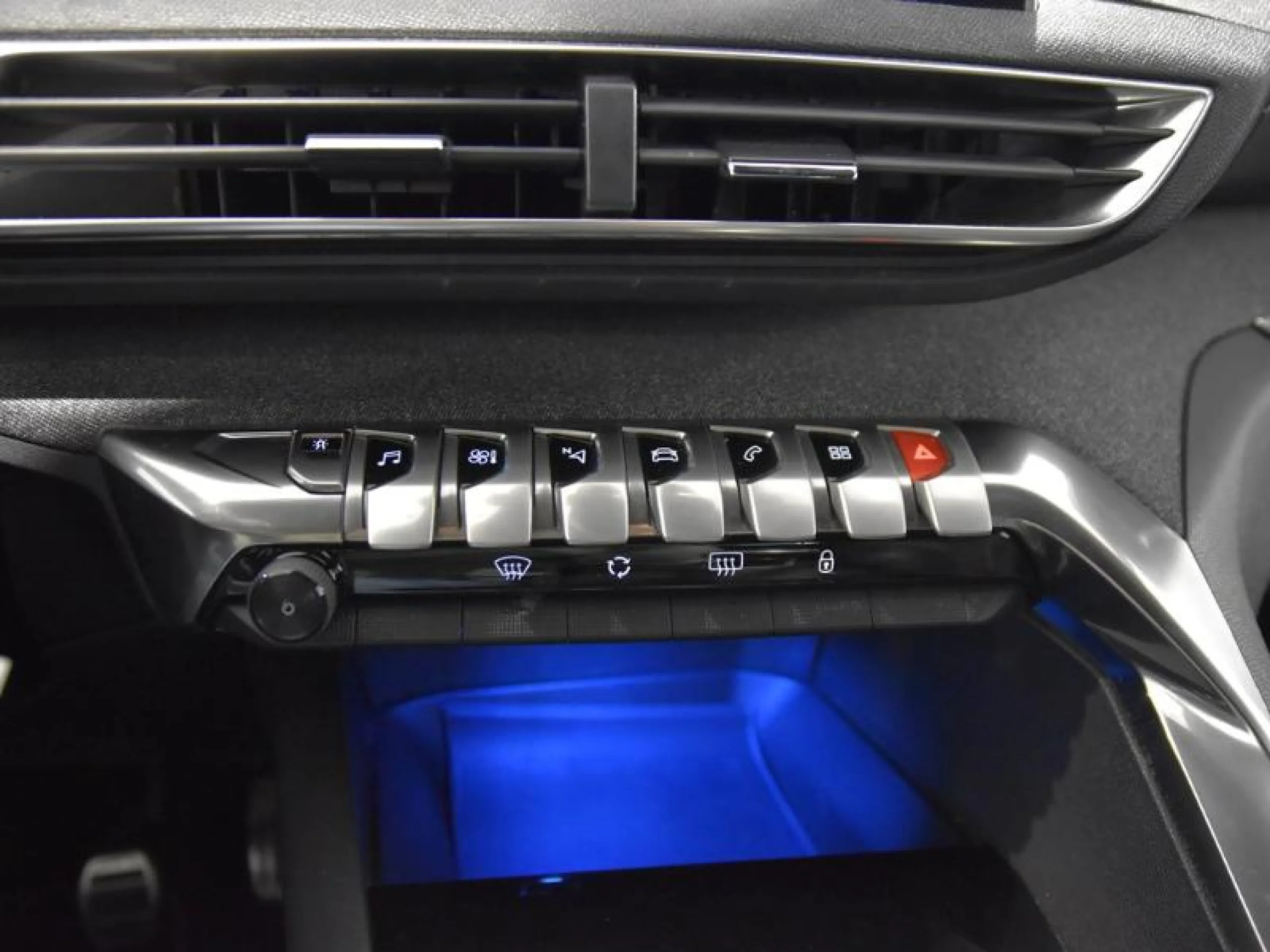 PEUGEOT 3008 2.0BLUEHDI 110KW (150CV) GT LINE S&S - Foto 11