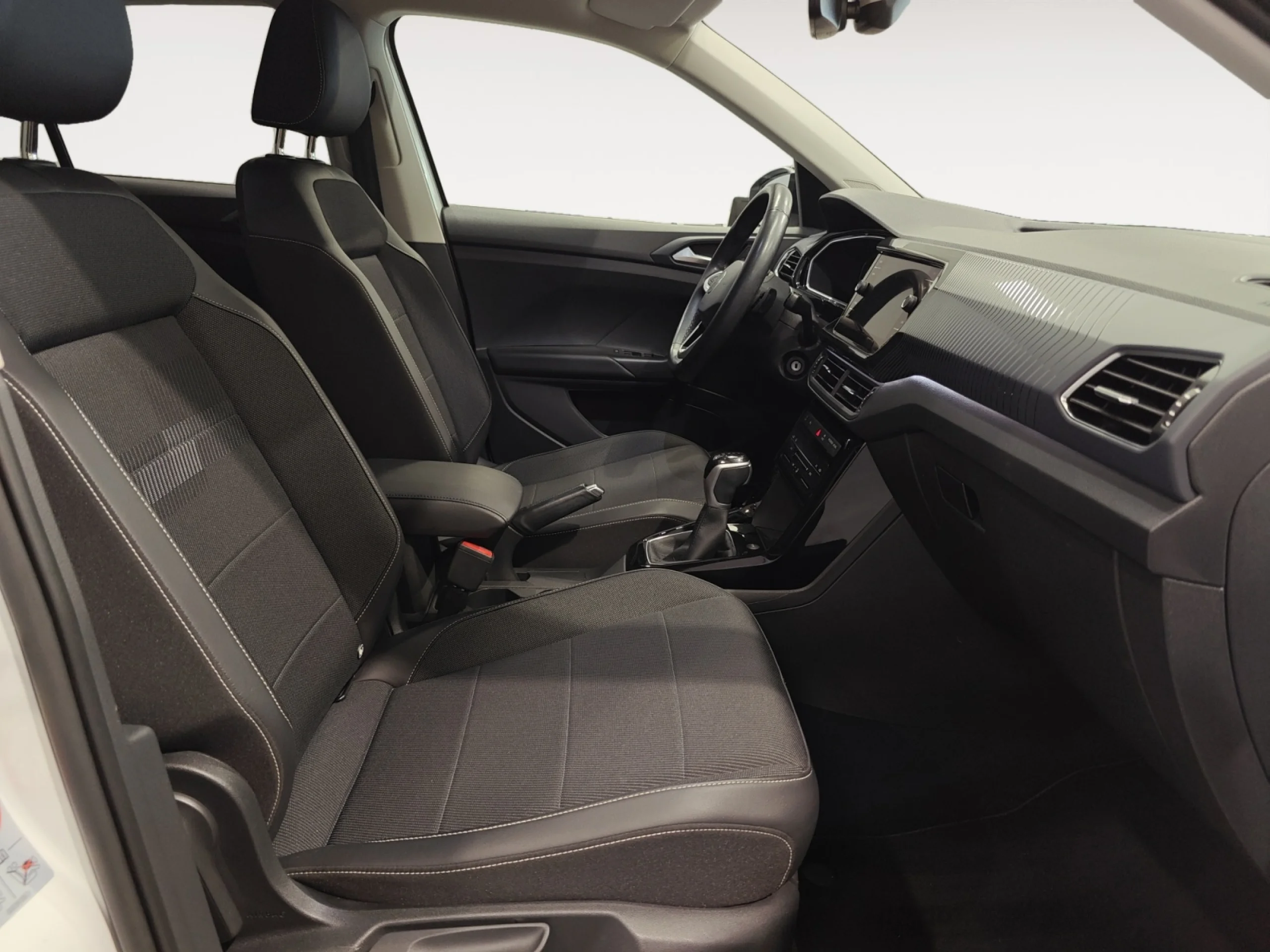 VOLKSWAGEN T CROSS SPORT 1.0 TSI 81KW (110CV) DSG - Foto 5