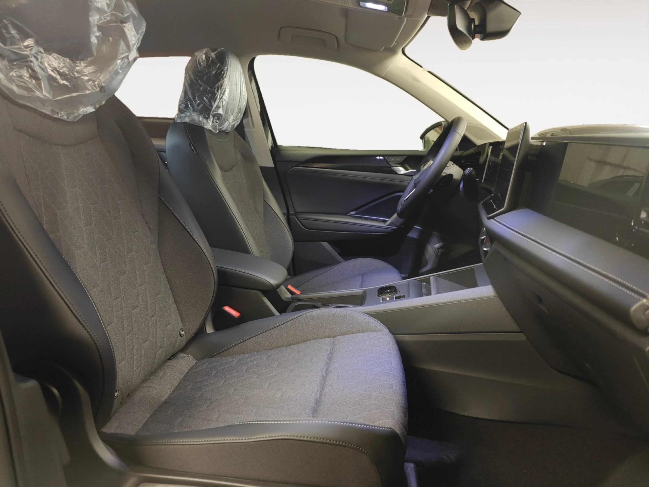 VOLKSWAGEN TIGUAN ··MÁS·· 1.5 ETSI 110KW (150CV) DSG - Foto 5