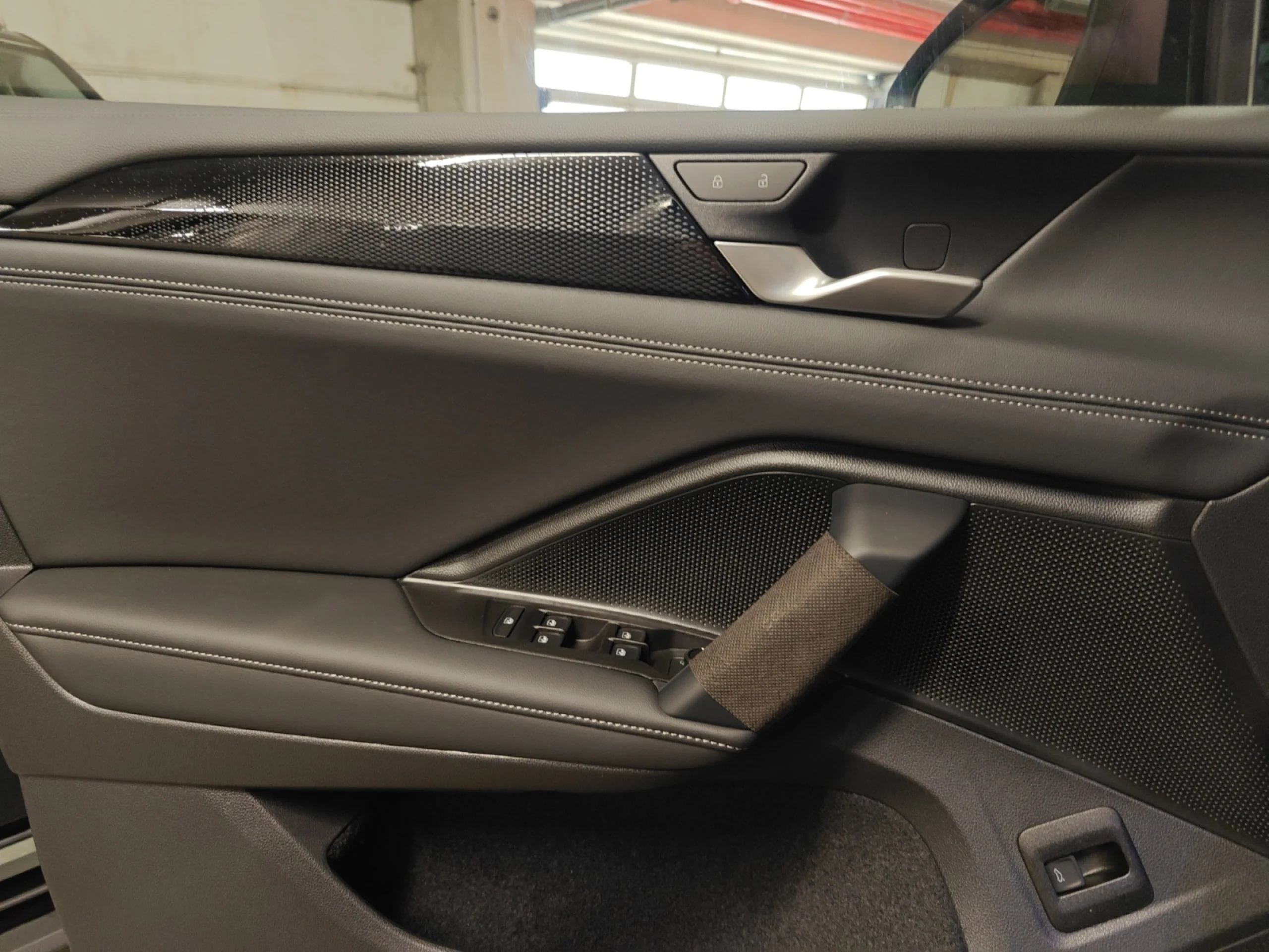 VOLKSWAGEN TIGUAN ··MÁS·· 1.5 ETSI 110KW (150CV) DSG - Foto 13