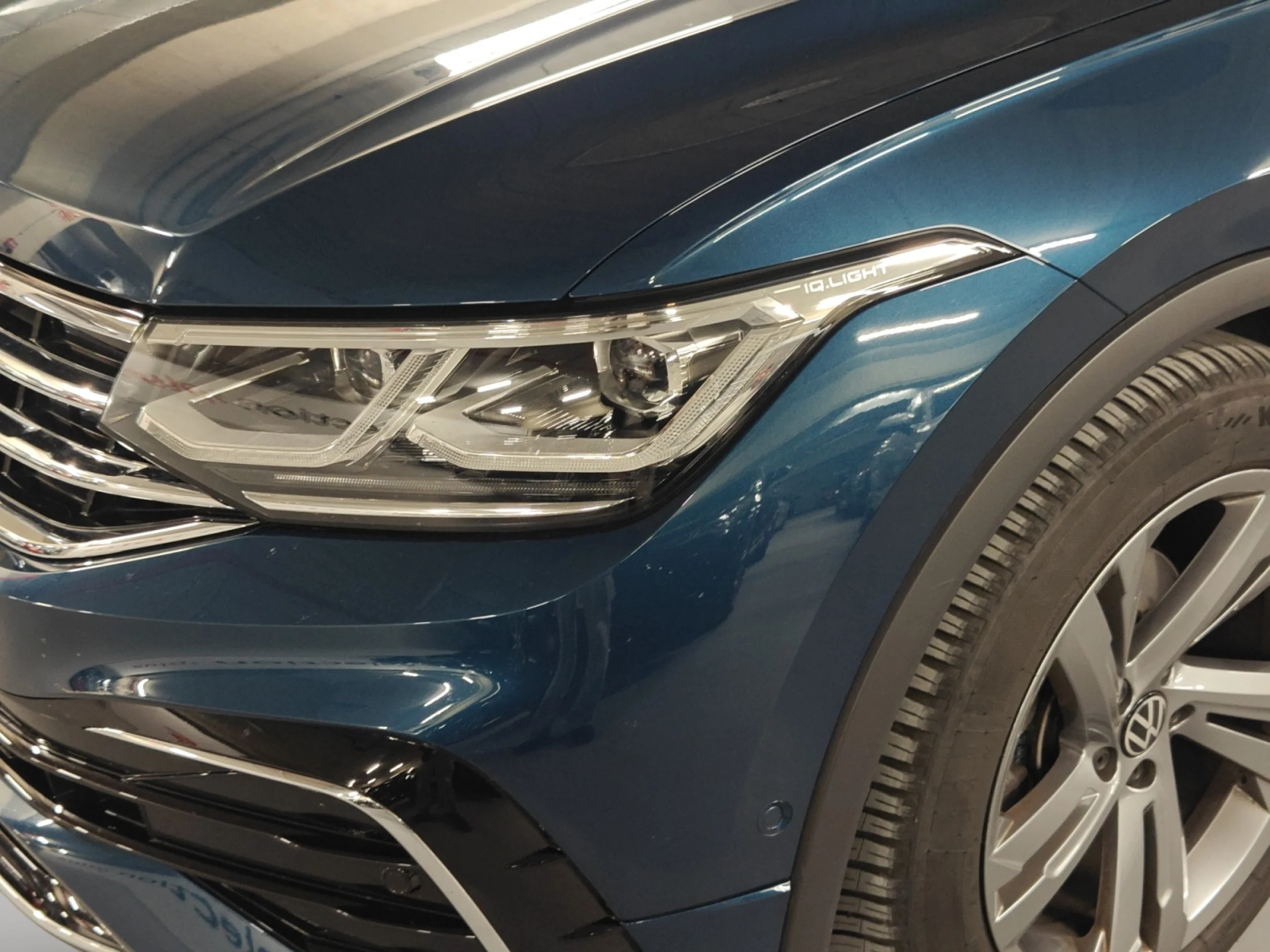 VOLKSWAGEN TIGUAN R LINE 2.0 TDI 110KW (150CV) DSG 4MOTION - Foto 22