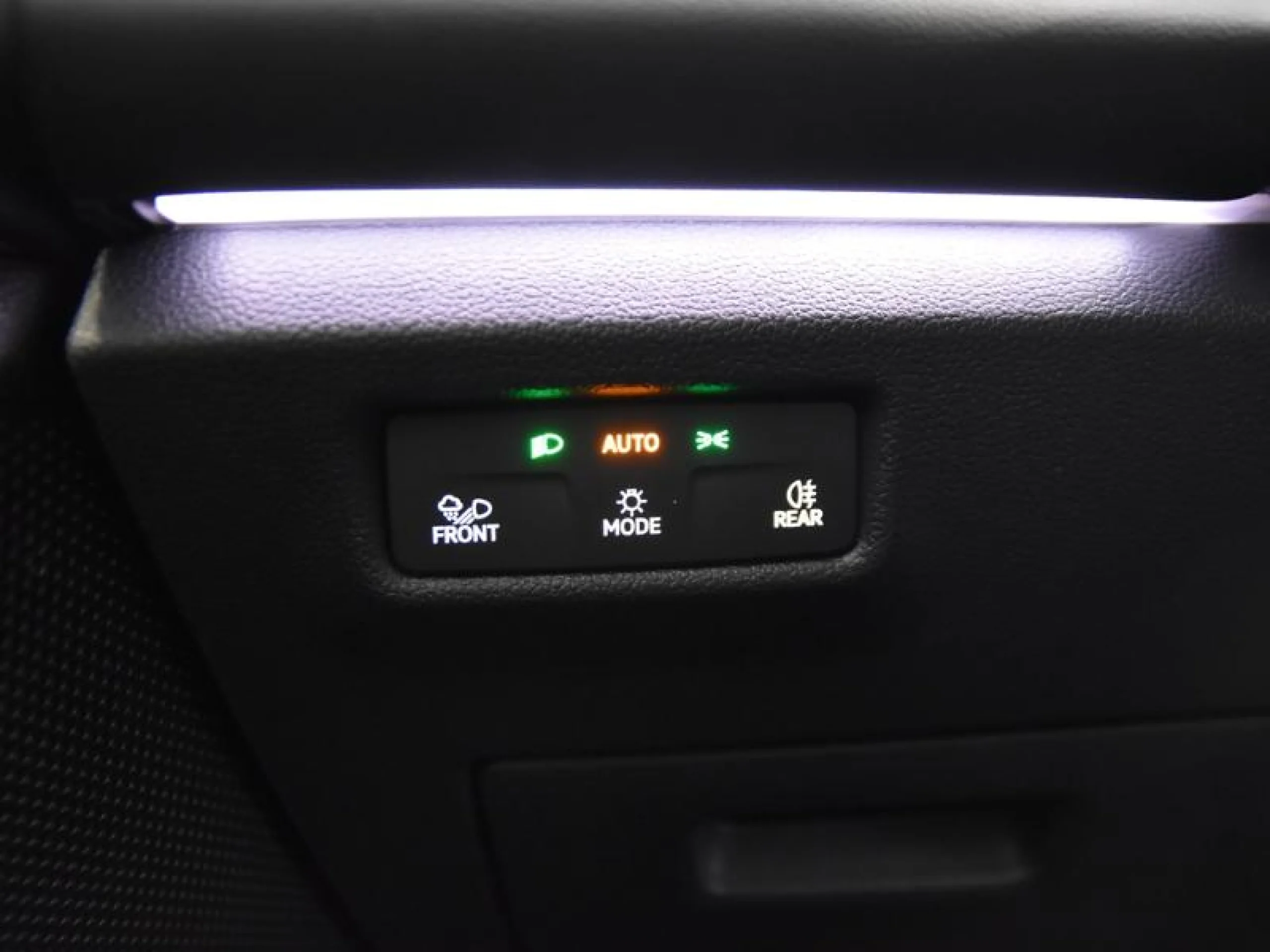 VOLKSWAGEN TIGUAN TIGUAN MÁS CLASSIC  1.5 ETSI 110 KW (150 CV)  AUTOMÁTICO DSG 7 VEL. - Foto 19