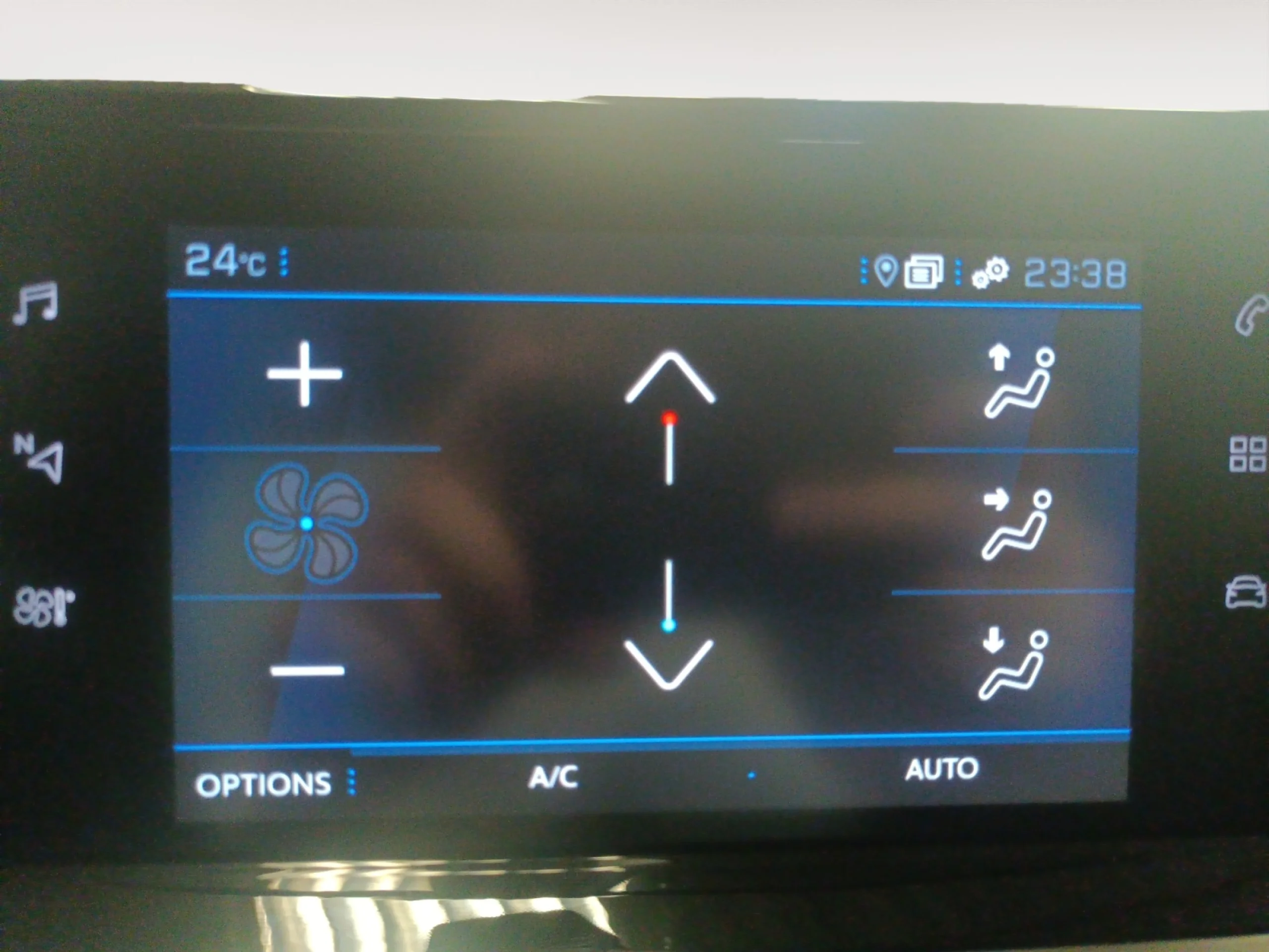 PEUGEOT 2008 ALLURE PACK PURETECH 130 S&S 6 VEL. MAN - Foto 13