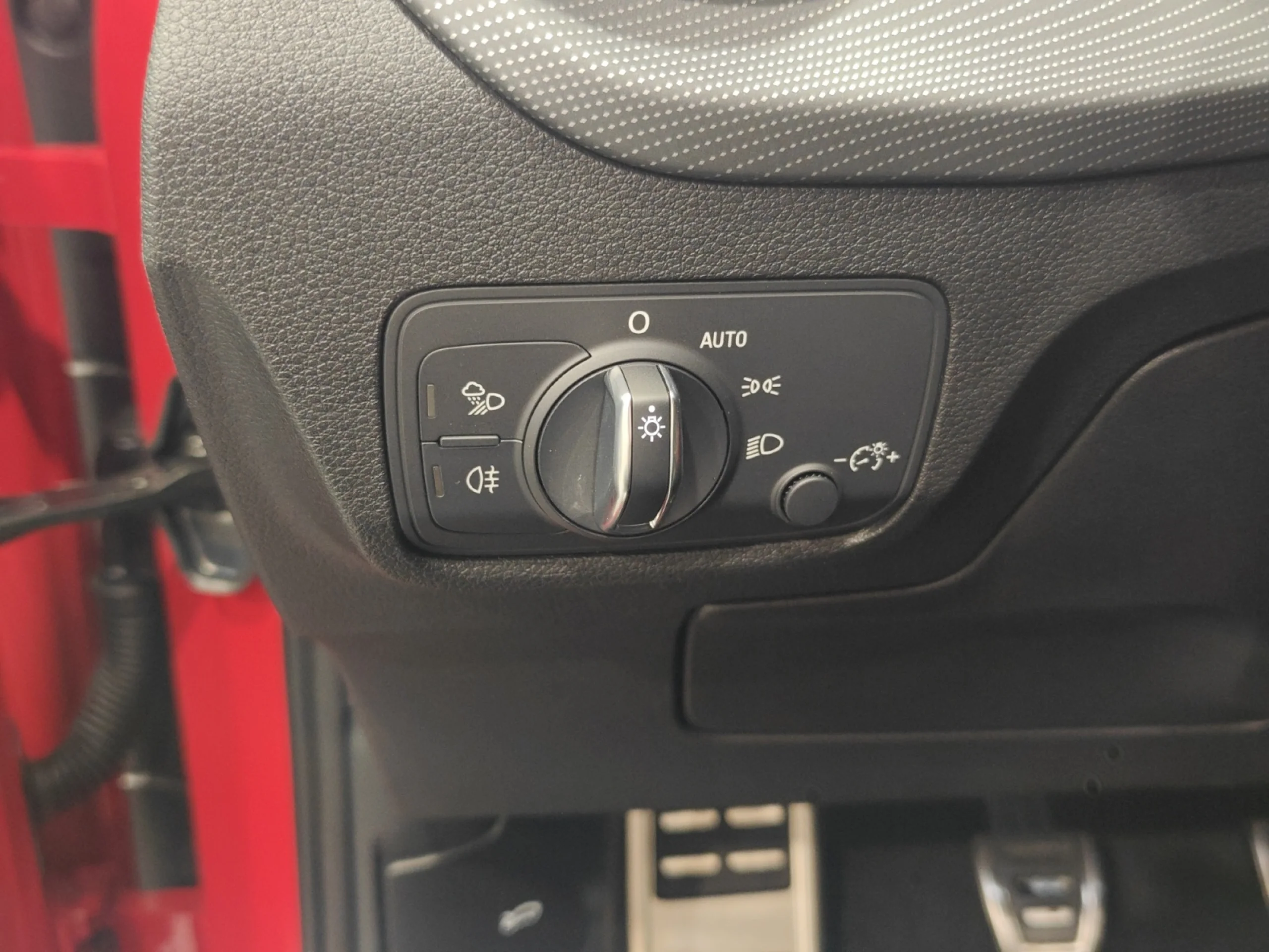 AUDI Q2 ADRENALIN 35 TFSI 110KW (150CV) - Foto 12