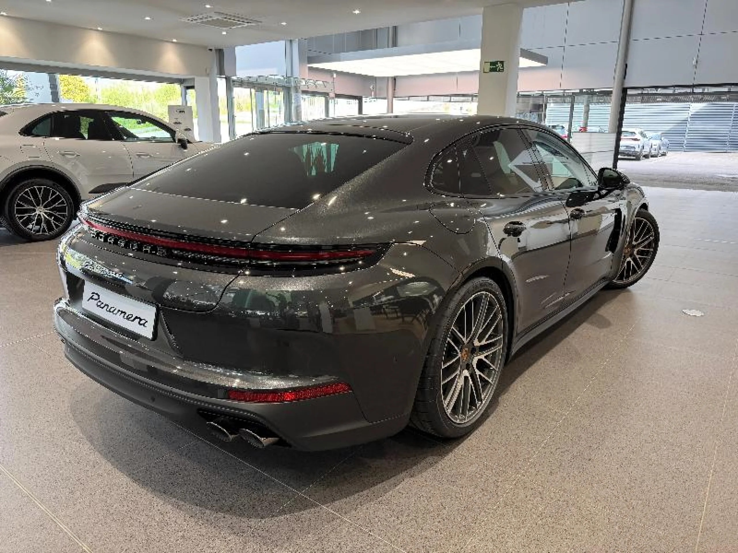 PORSCHE PANAMERA 4 E HYBRID - Foto 5