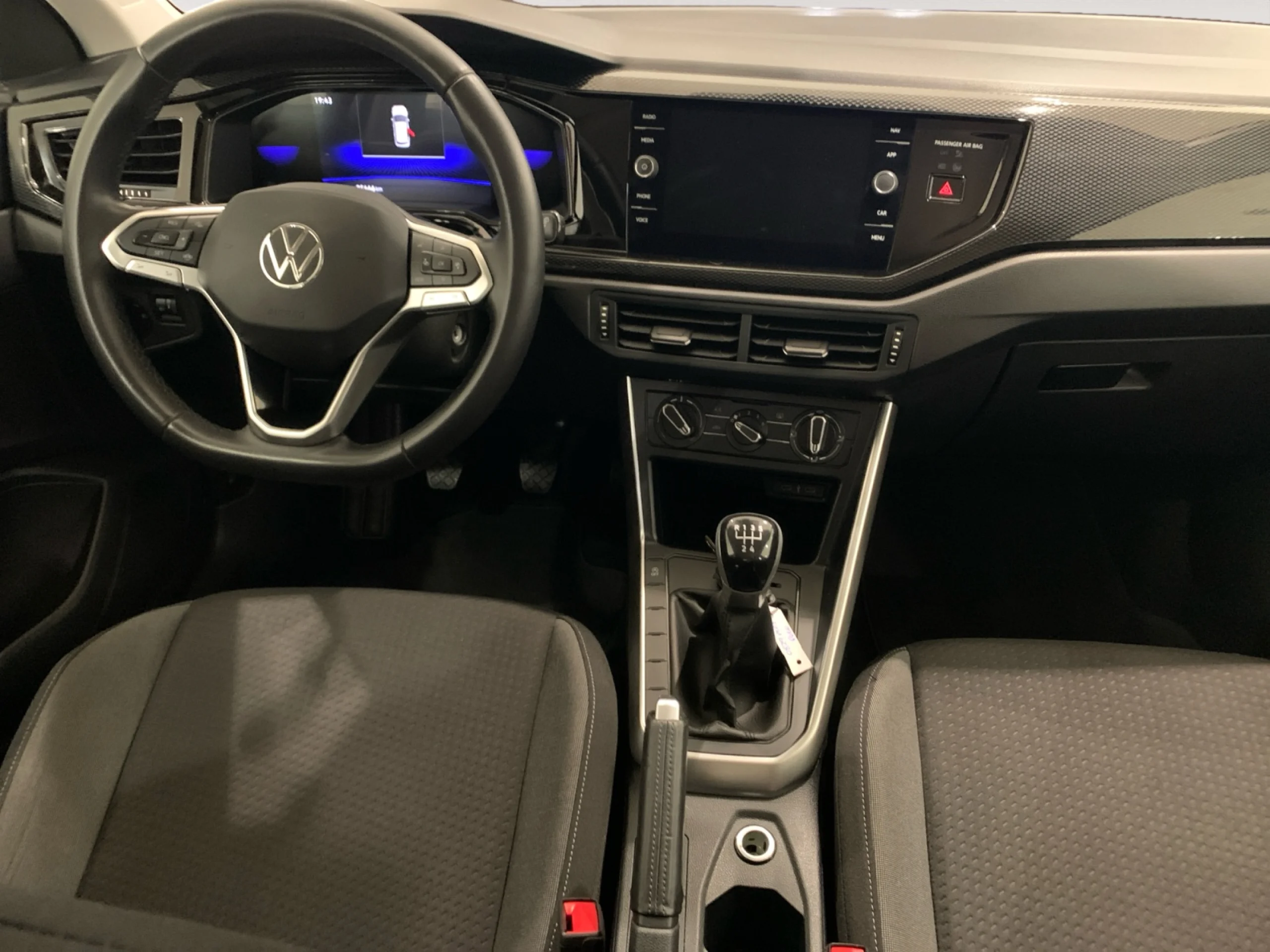 VOLKSWAGEN POLO LIFE 1.0 TSI 70KW (95CV) - Foto 4