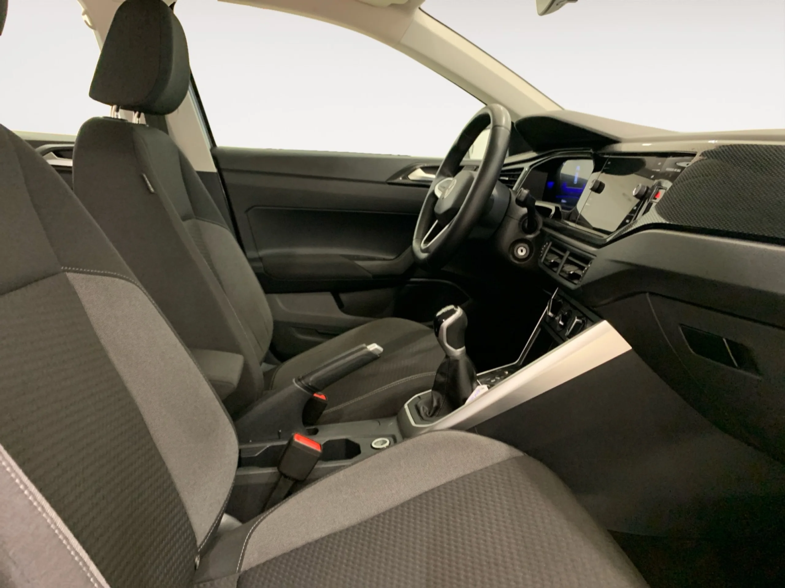 VOLKSWAGEN POLO LIFE 1.0 TSI 70KW (95CV) - Foto 5