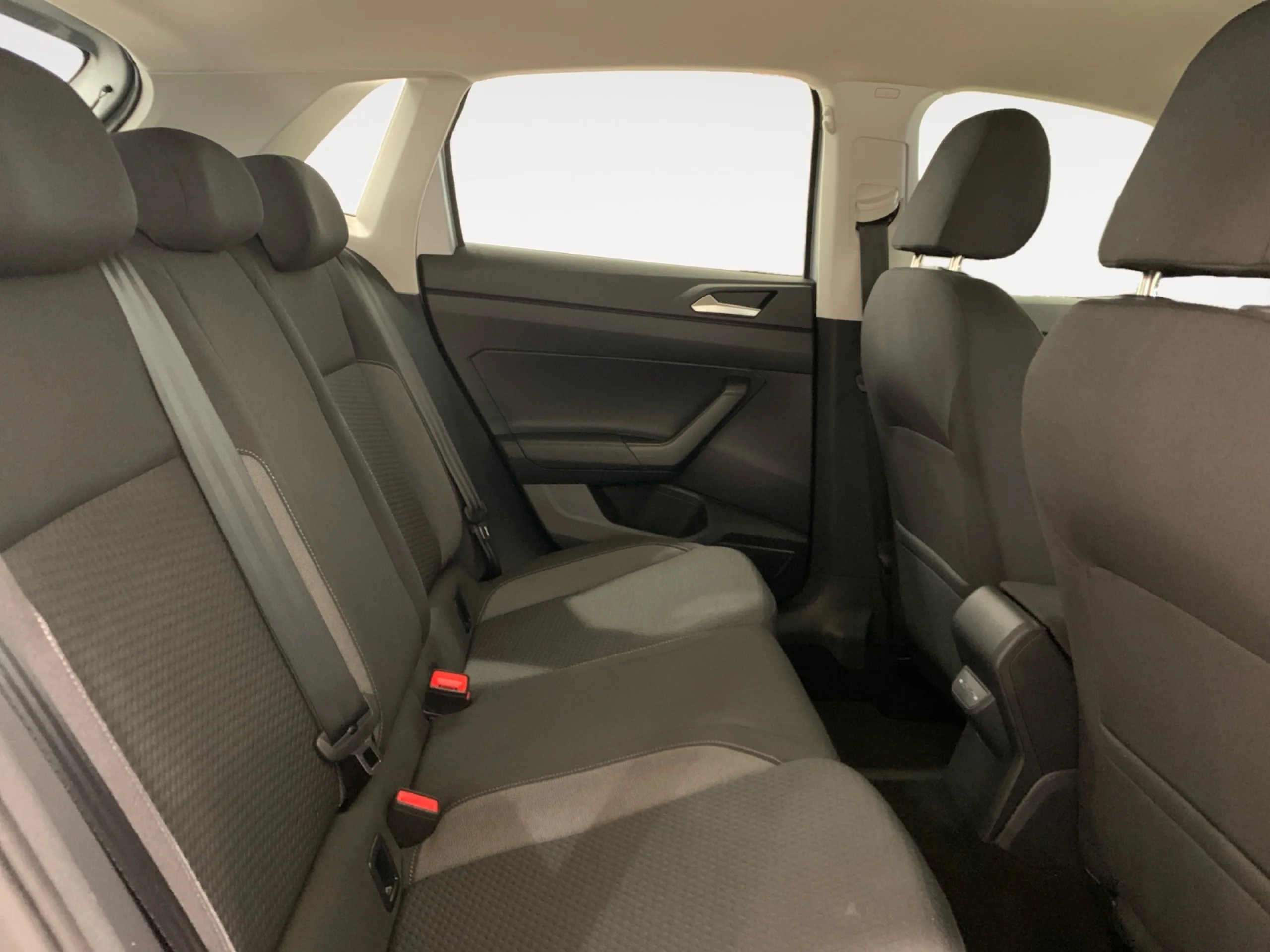 VOLKSWAGEN POLO LIFE 1.0 TSI 70KW (95CV) - Foto 6