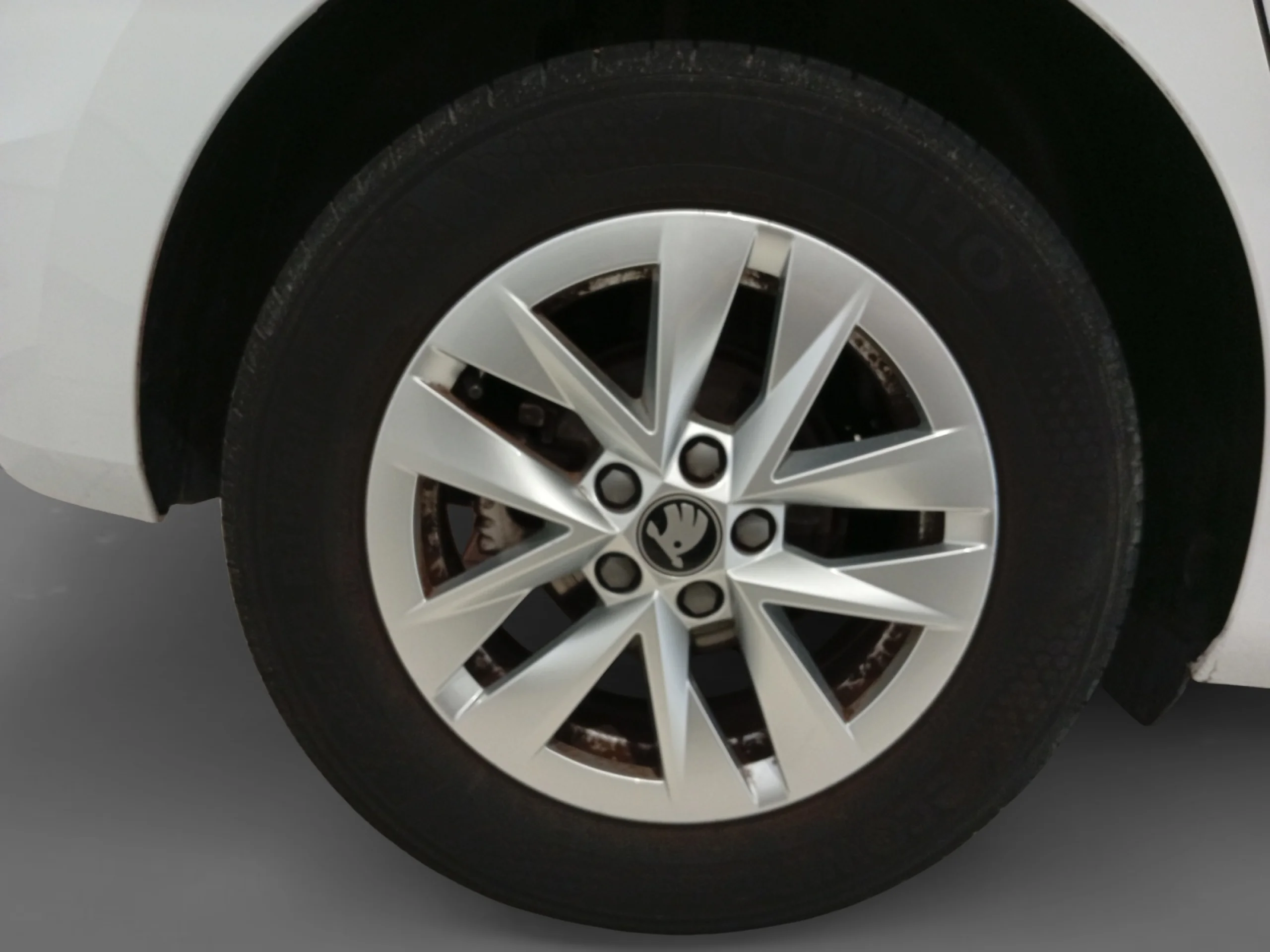 SKODA FABIA 1.0 TSI 70KW (95CV) DESIGN - Foto 8