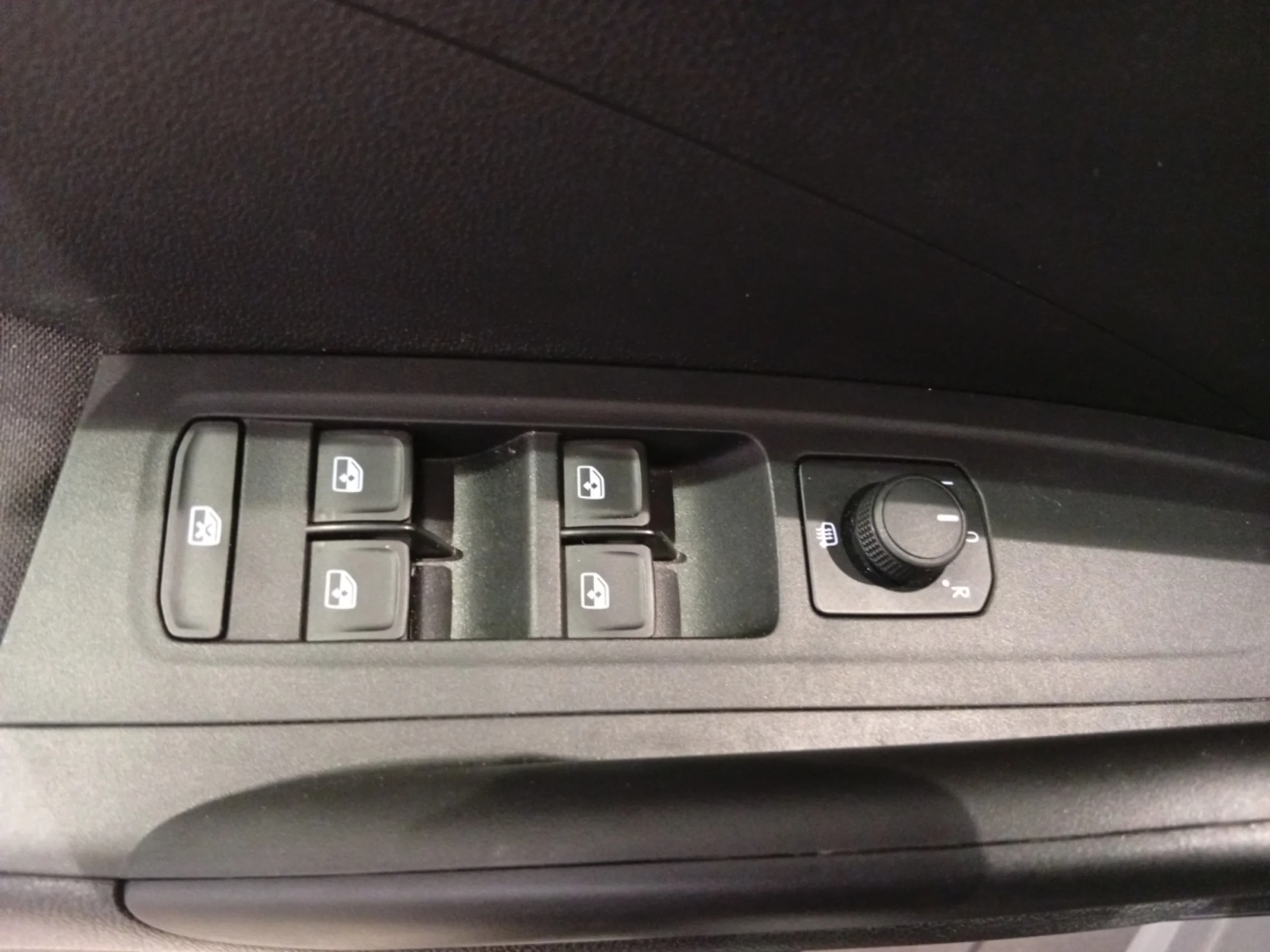 SKODA FABIA 1.0 TSI 70KW (95CV) DESIGN - Foto 13