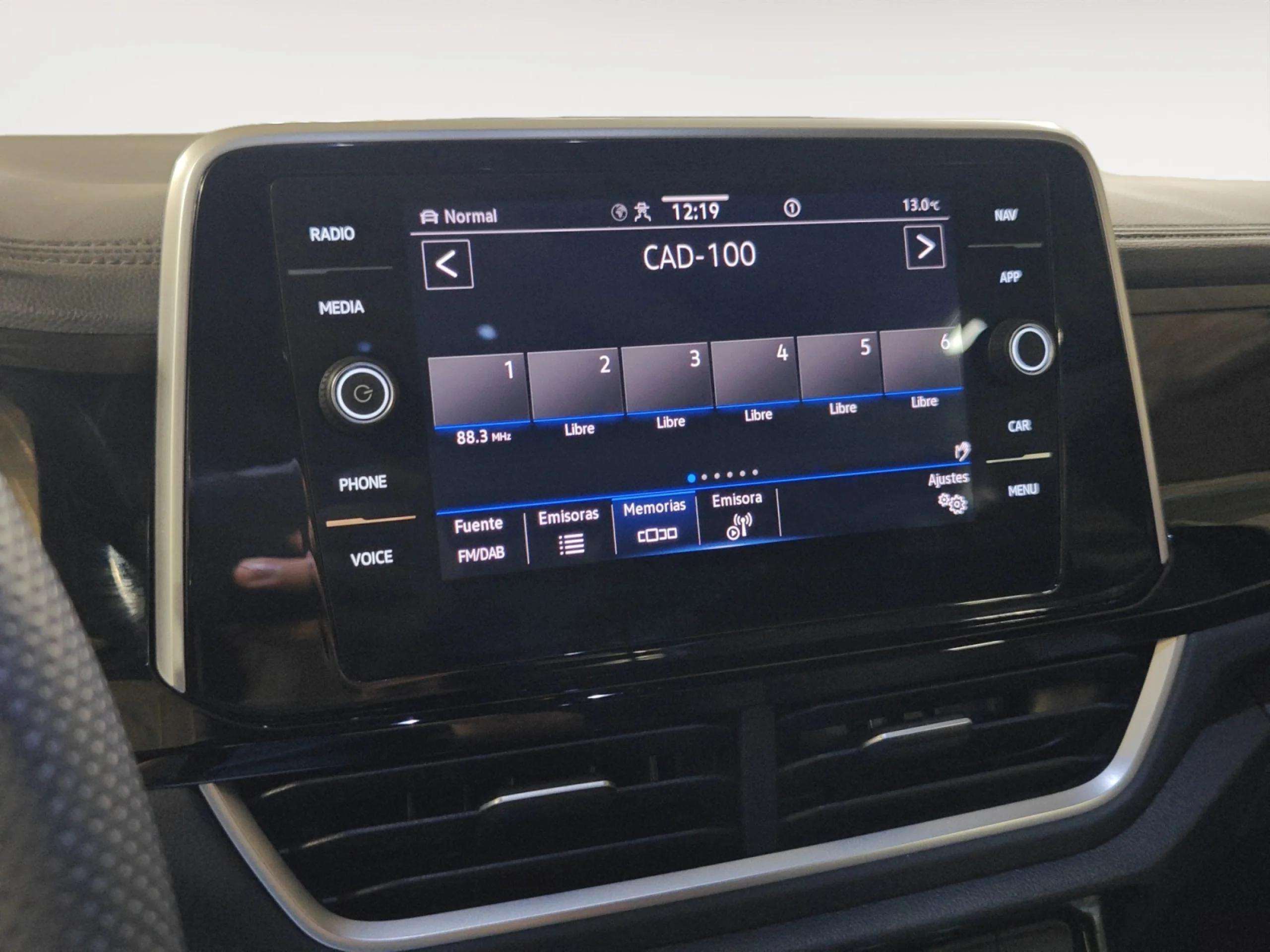 VOLKSWAGEN T ROC R LINE 1.5 TSI 110KW (150CV) DSG - Foto 14