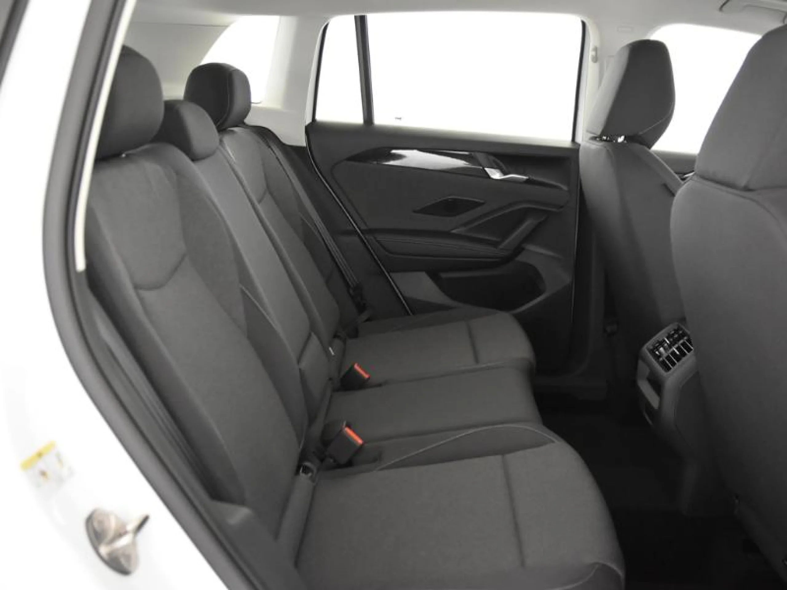 VOLKSWAGEN TIGUAN TIGUAN TIGUAN CLASSIC  1.5 ETSI 96 KW (130 CV)  AUTOMÁTICO DSG 7 VEL. - Foto 5