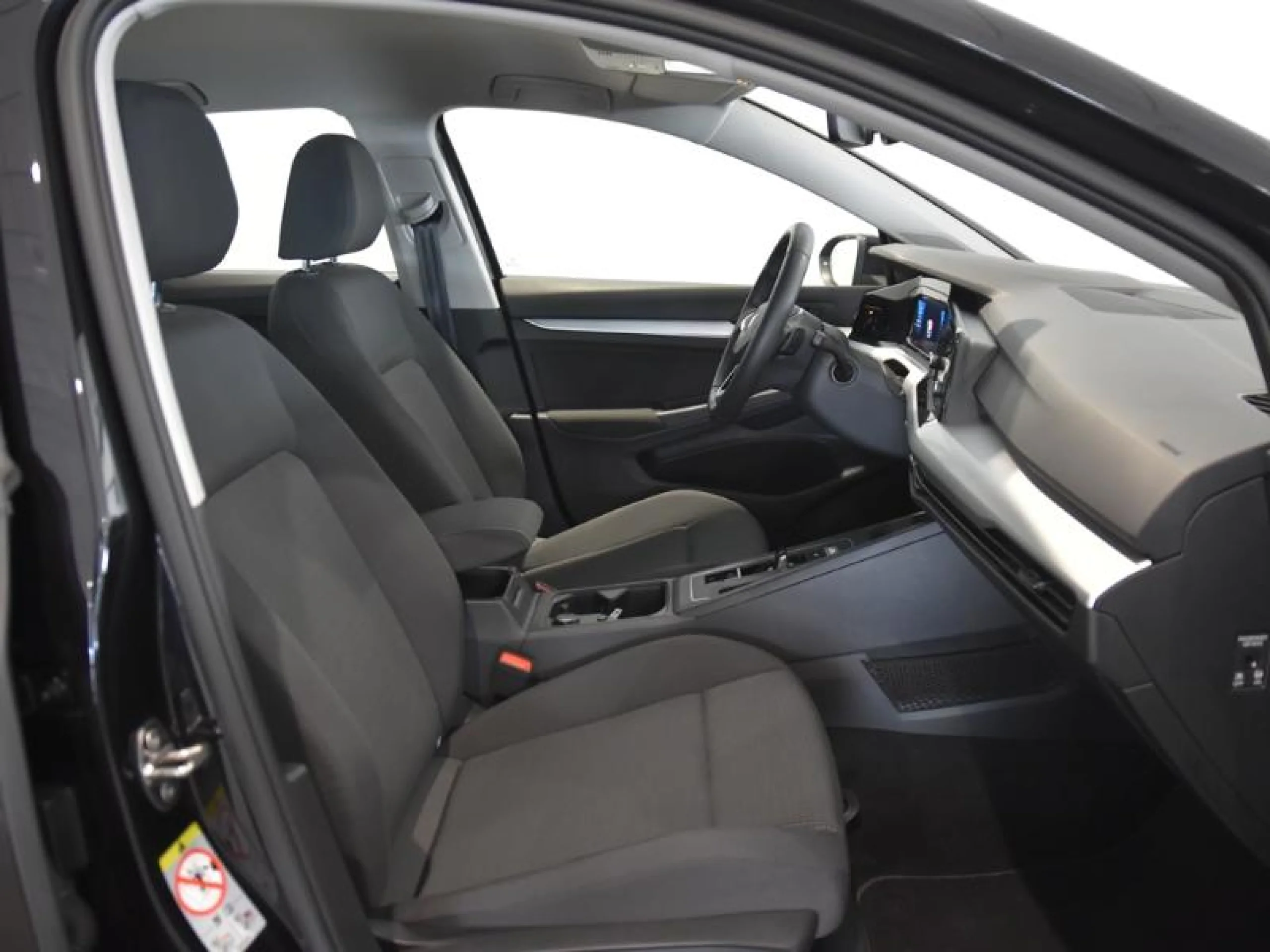 VOLKSWAGEN GOLF 1.0 ETSI 81KW (110CV) DSG - Foto 5