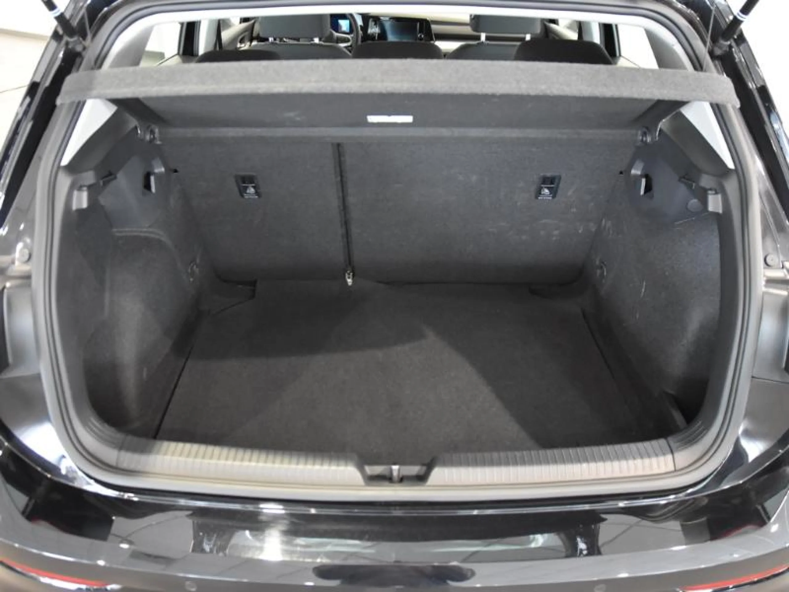 VOLKSWAGEN GOLF 1.0 ETSI 81KW (110CV) DSG - Foto 7